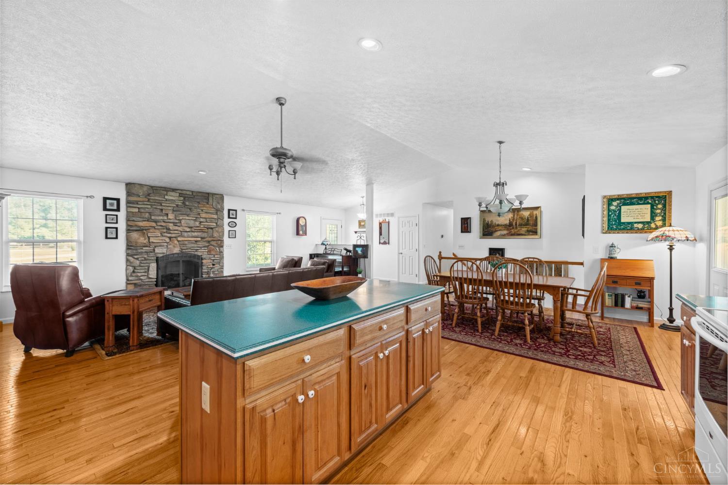 Wayne Twp, Ohio, 45122, United States, 3 Bedrooms Bedrooms, ,3 BathroomsBathrooms,Residential,For Sale,1966876