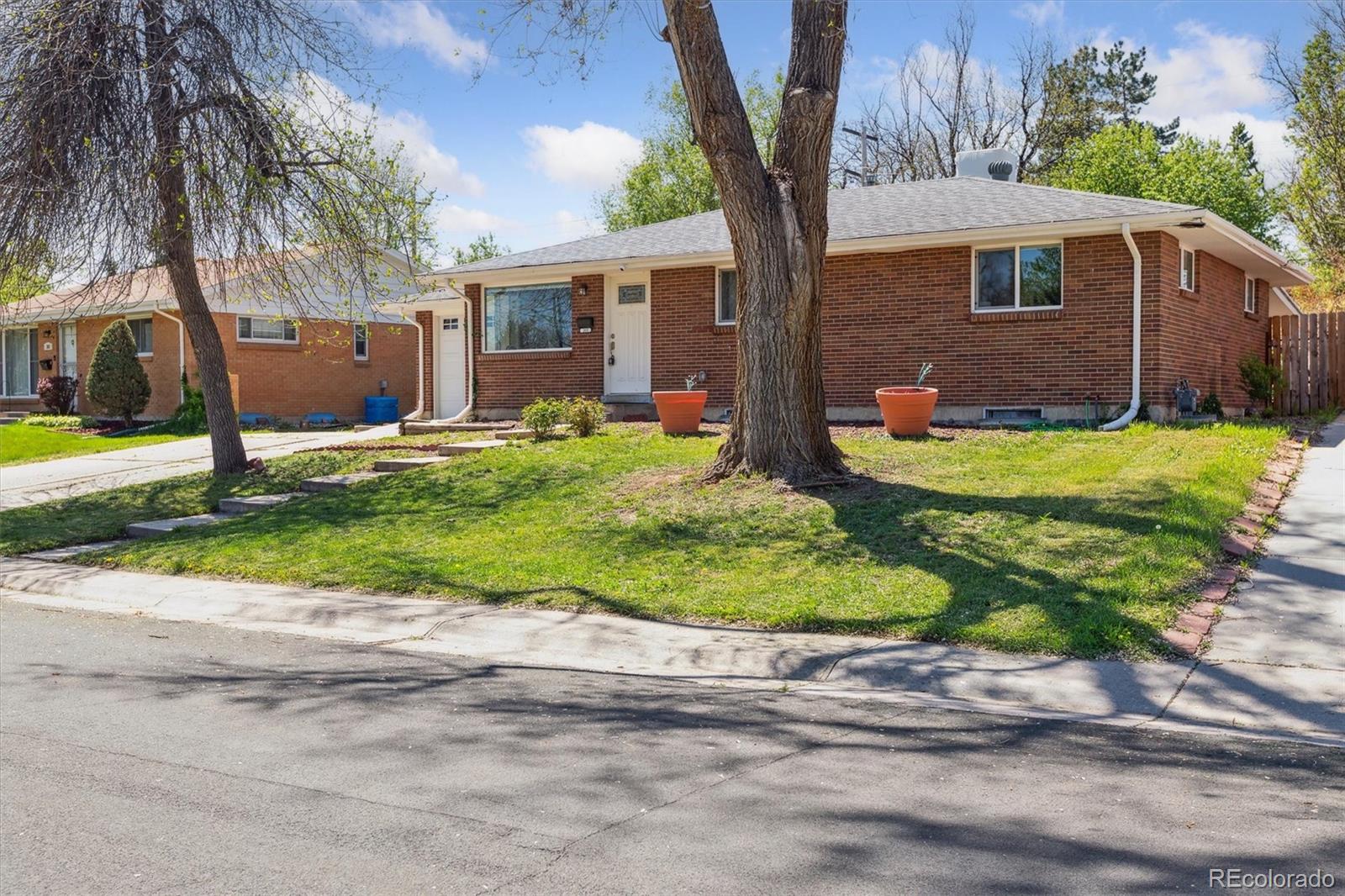 Broomfield, Colorado, 80020, United States, 3 Bedrooms Bedrooms, ,2 BathroomsBathrooms,Residential,For Sale,1804602