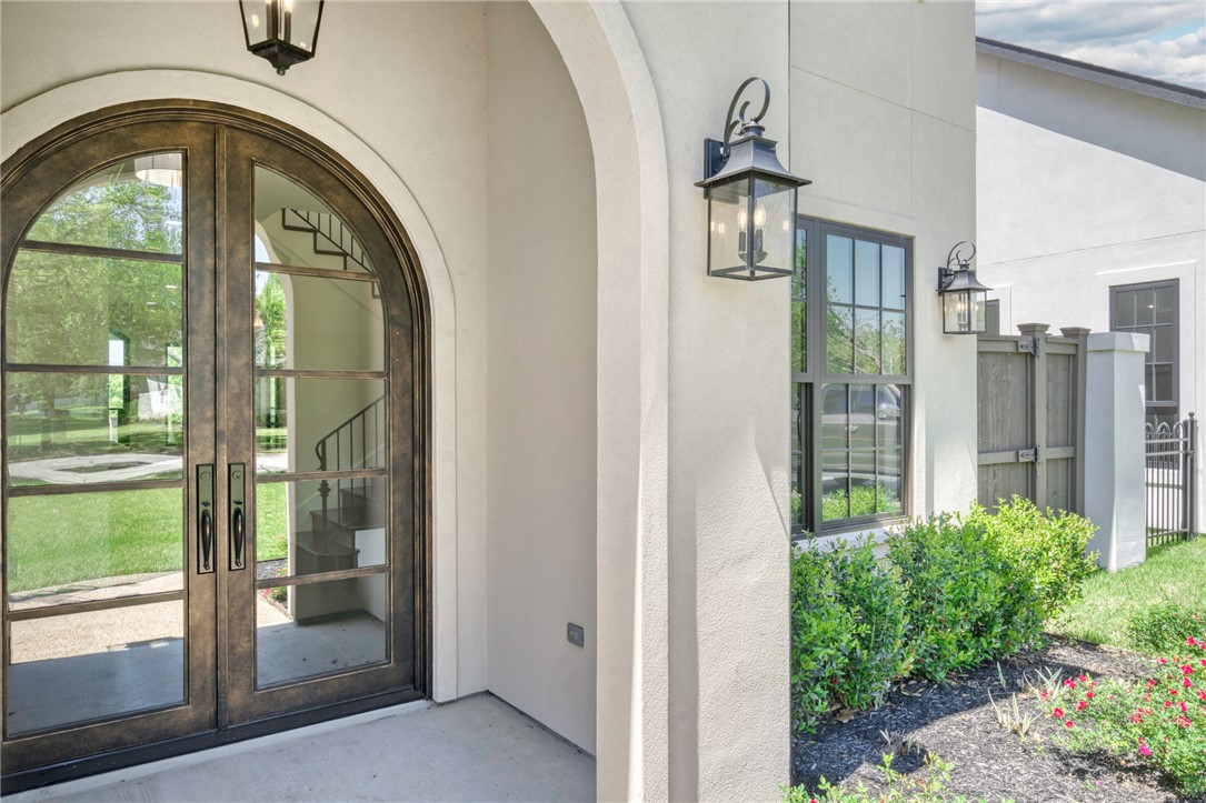 Bryan, Texas, 77802, United States, 4 Bedrooms Bedrooms, ,4 BathroomsBathrooms,Residential,For Sale,1974638