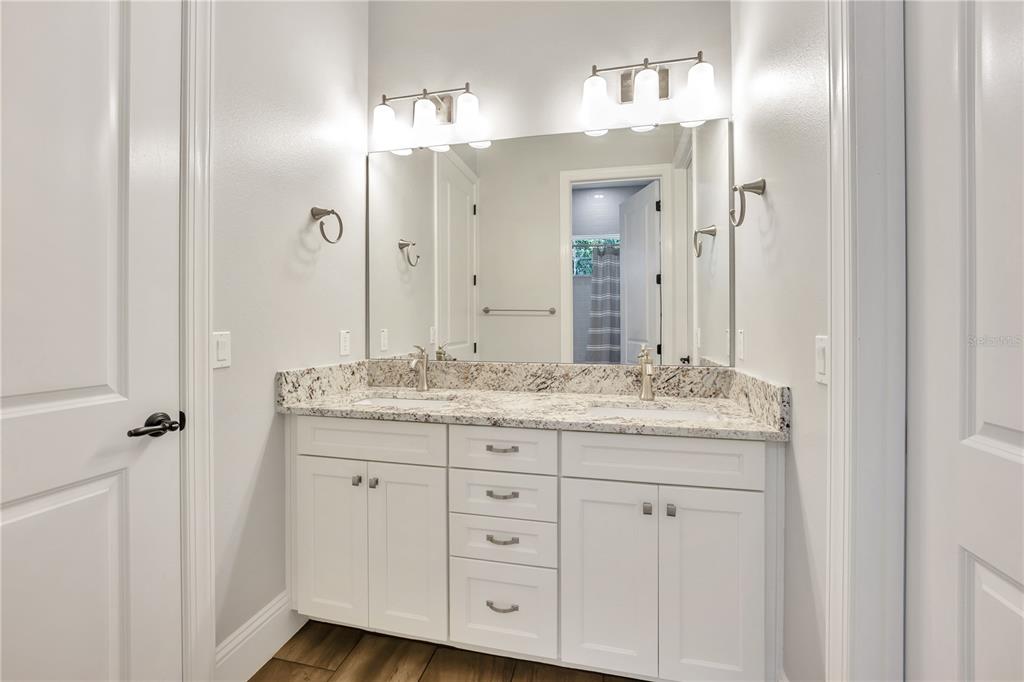 Winter Park, Florida, 32789, United States, 3 Bedrooms Bedrooms, ,3 BathroomsBathrooms,Residential,For Sale,1933203