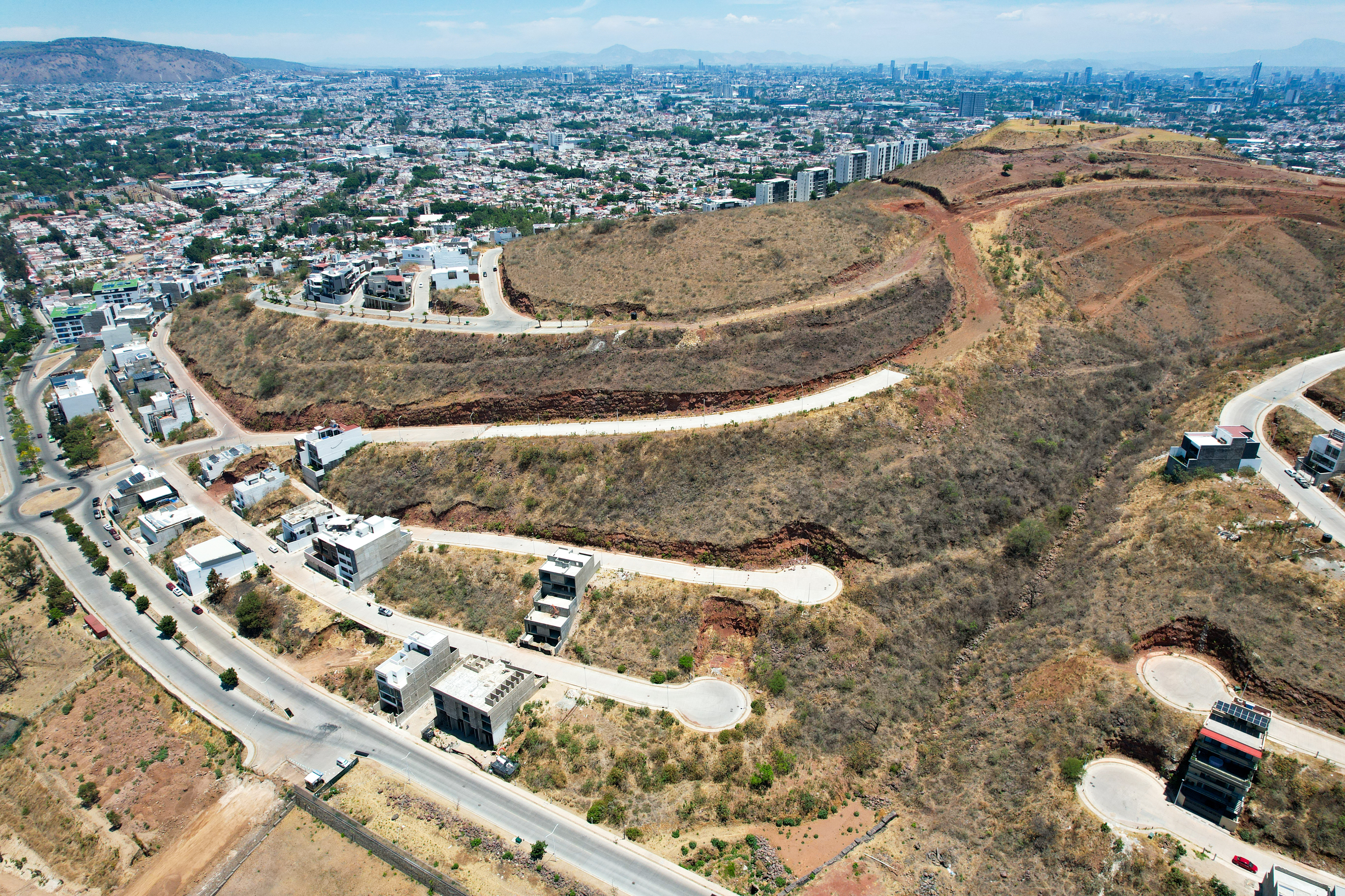  Terreno en Venta en Paisajes del Tesoro Excelente Ubicación - 物件實景