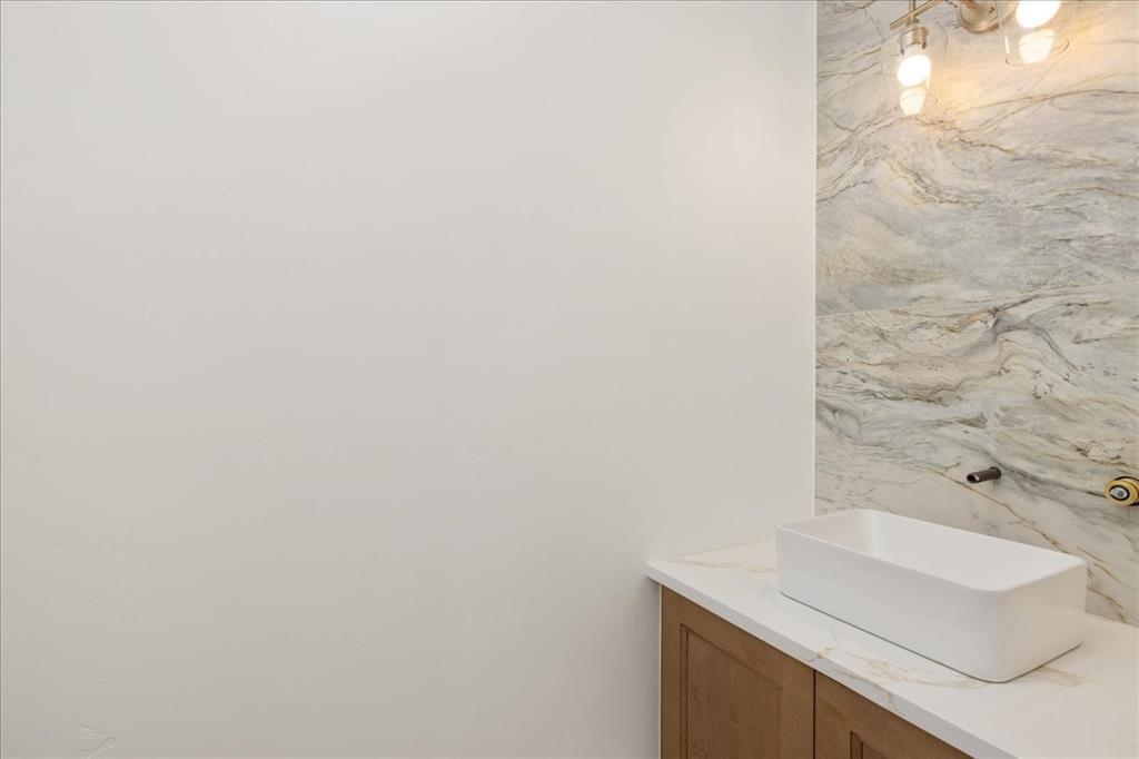 BRECKENRIDGE, Colorado, 80424, United States, 4 Bedrooms Bedrooms, ,4 BathroomsBathrooms,Residential,For Sale,1992963