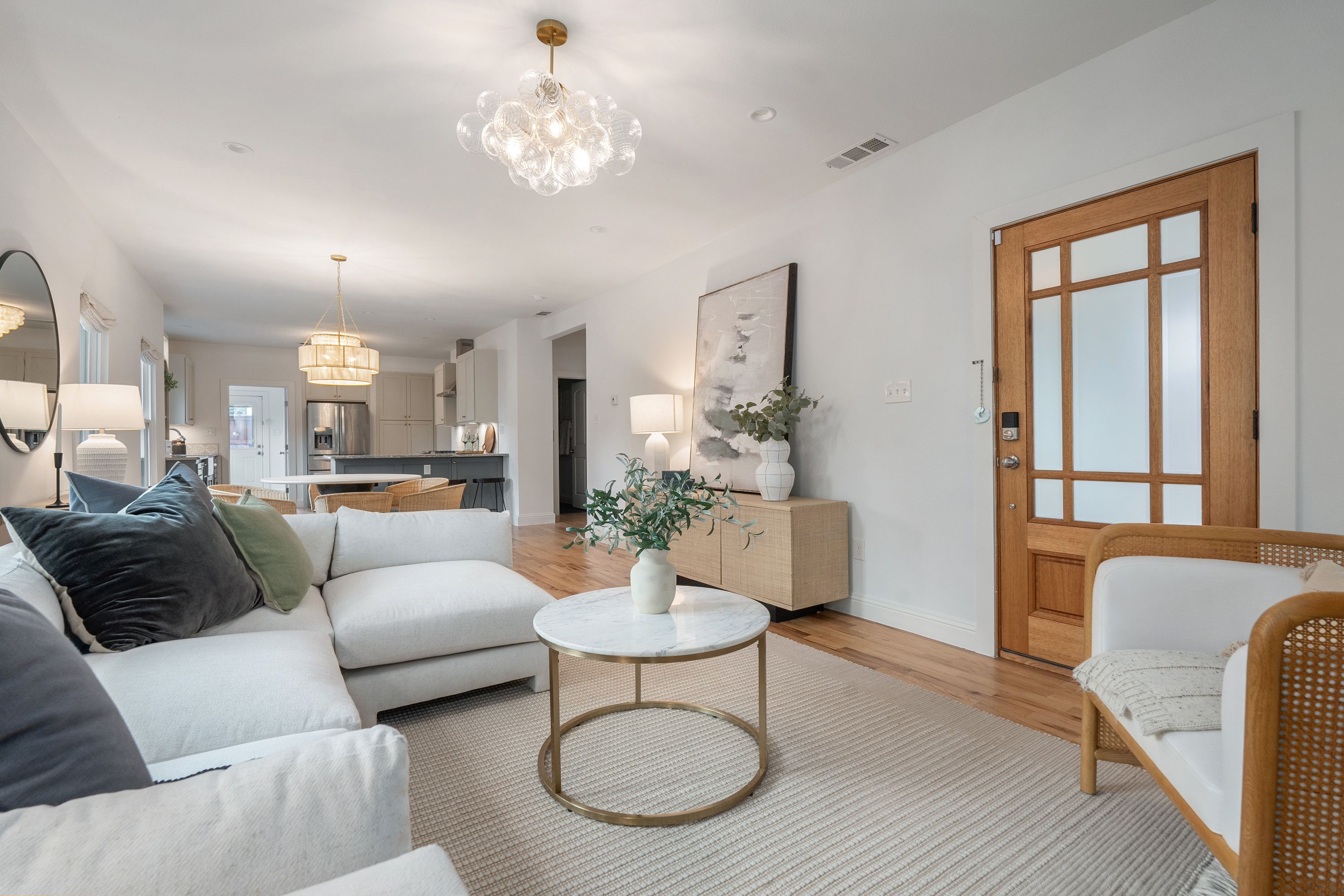  Classic East Dallas Craftsman with Refined Modern Updates - 物件實景