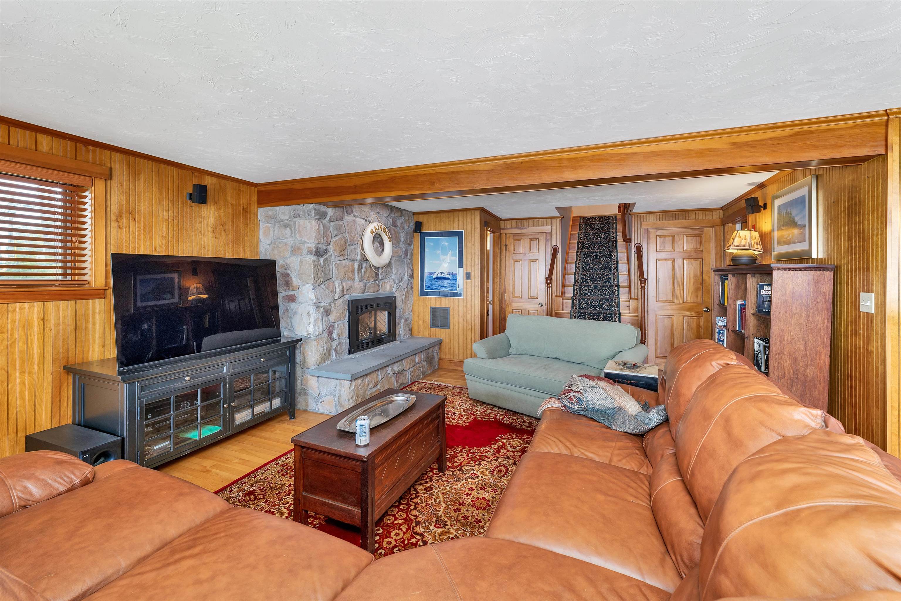 Gilford, New Hampshire, 03249, United States, 3 Bedrooms Bedrooms, ,3 BathroomsBathrooms,Residential,For Sale,1875899