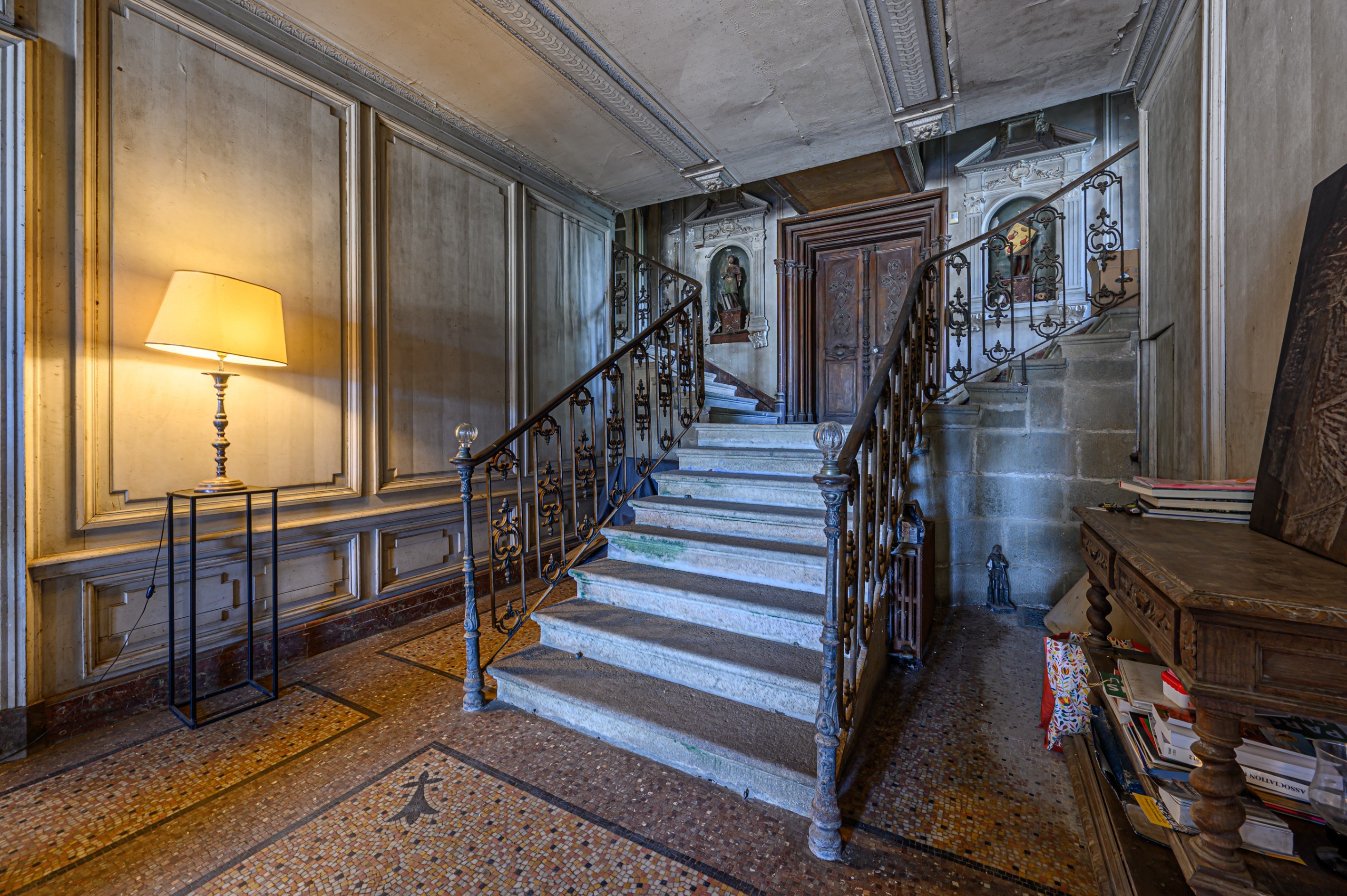  Near Quimper ; Magnificent castle to renovated in river bank; - 物件實景