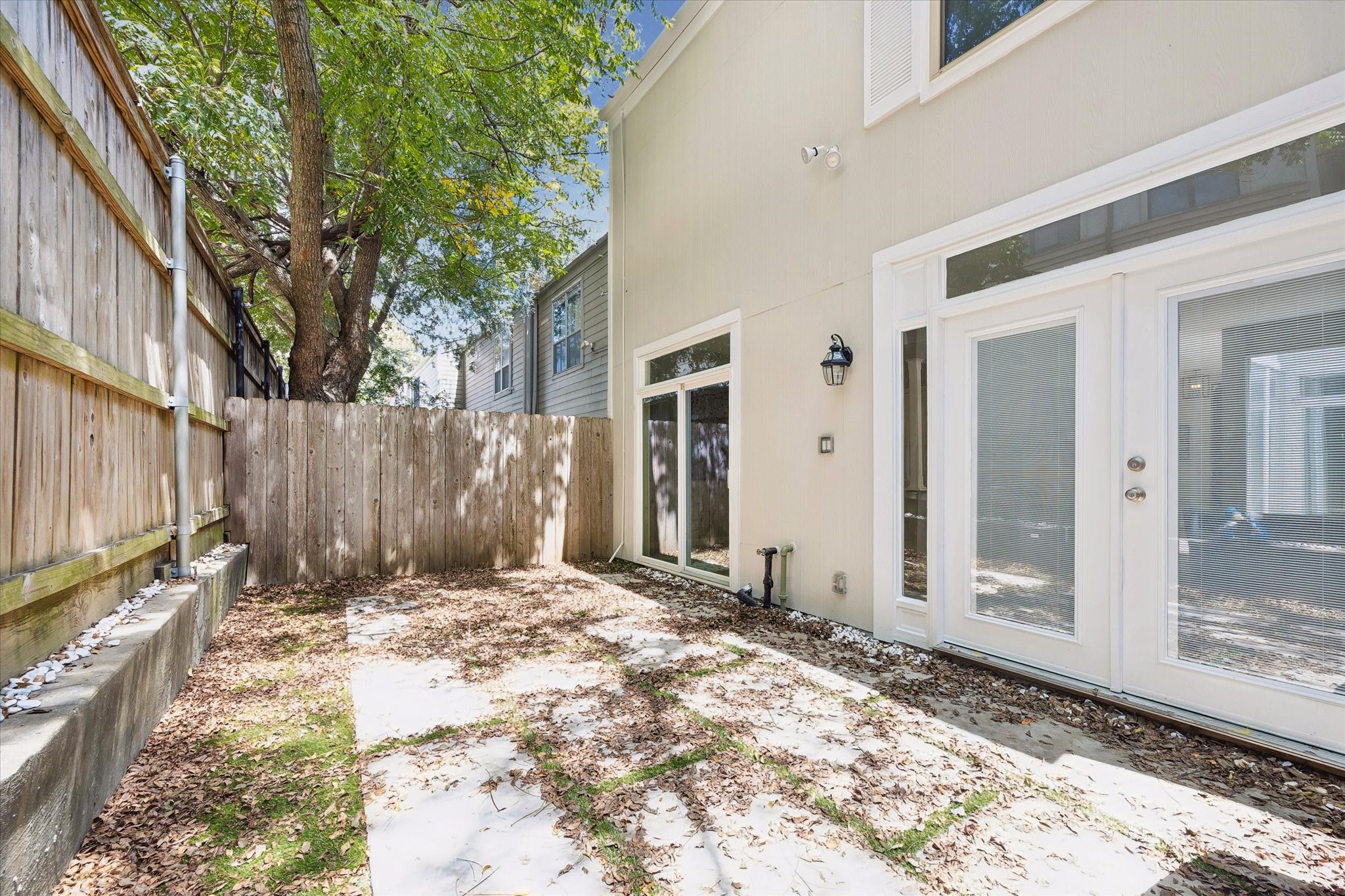  7483 Brompton Street - 物件實景