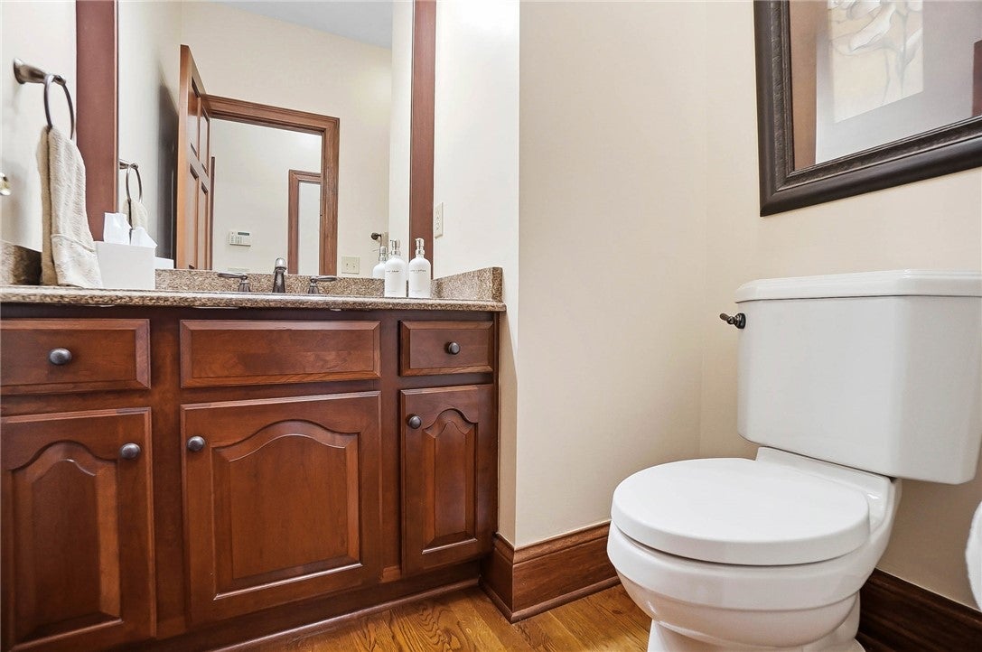 Dayton, Ohio, 45458, United States, 4 Bedrooms Bedrooms, ,5 BathroomsBathrooms,Residential,For Sale,2048387