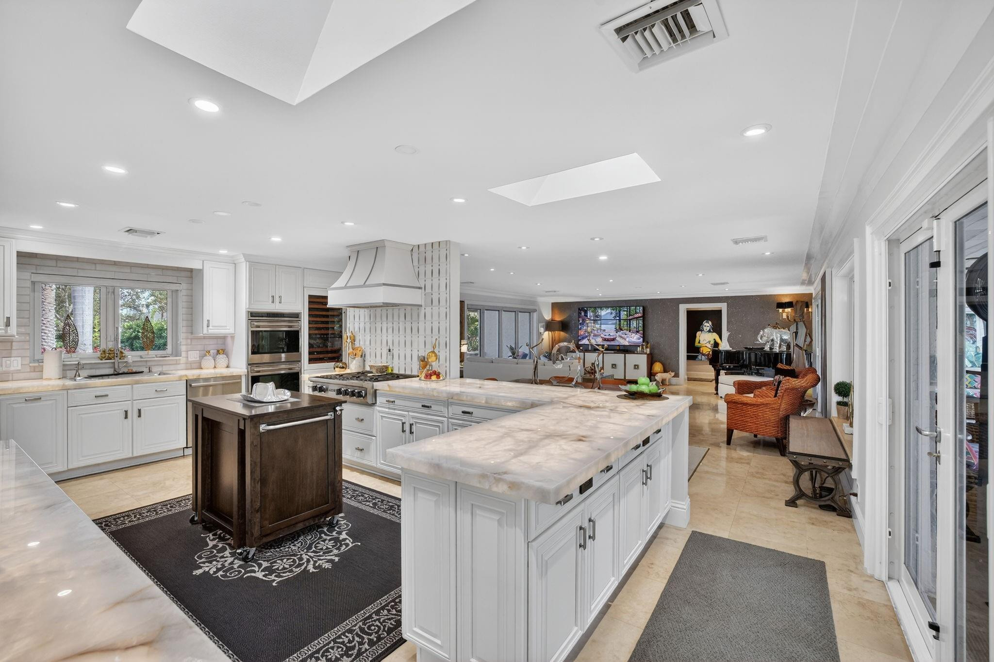 Fort Lauderdale, Florida, 33308, United States, 4 Bedrooms Bedrooms, ,4 BathroomsBathrooms,Residential,For Sale,2019357