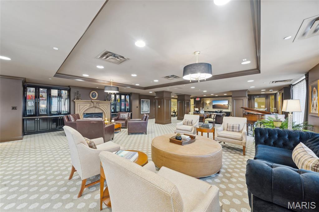 St Louis, Missouri, 63108, United States, 1 Bedroom Bedrooms, ,1 BathroomBathrooms,Residential,For Sale,1826533