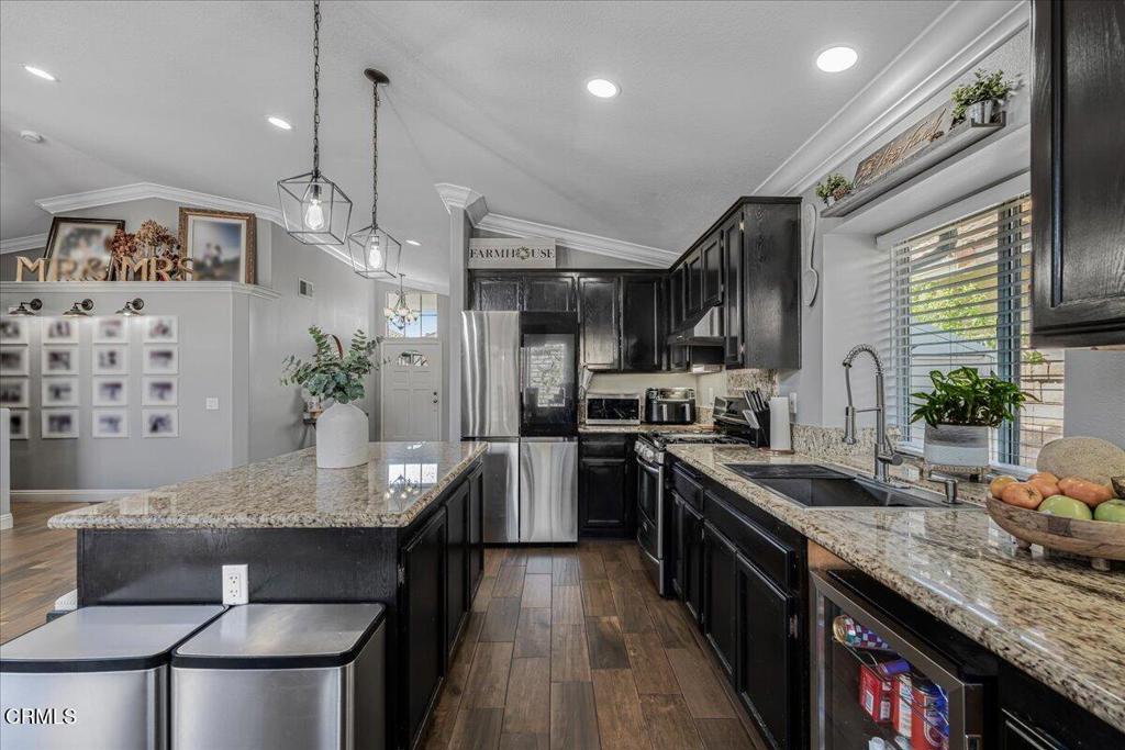Fillmore, California, 93015, United States, 4 Bedrooms Bedrooms, ,2 BathroomsBathrooms,Residential,For Sale,2035740