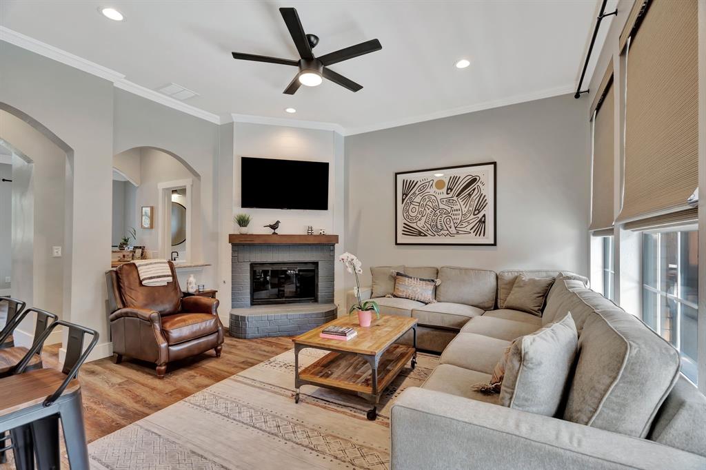 Highland Village, Texas, 75077, United States, 4 Bedrooms Bedrooms, ,3 BathroomsBathrooms,Residential,For Sale,1828094