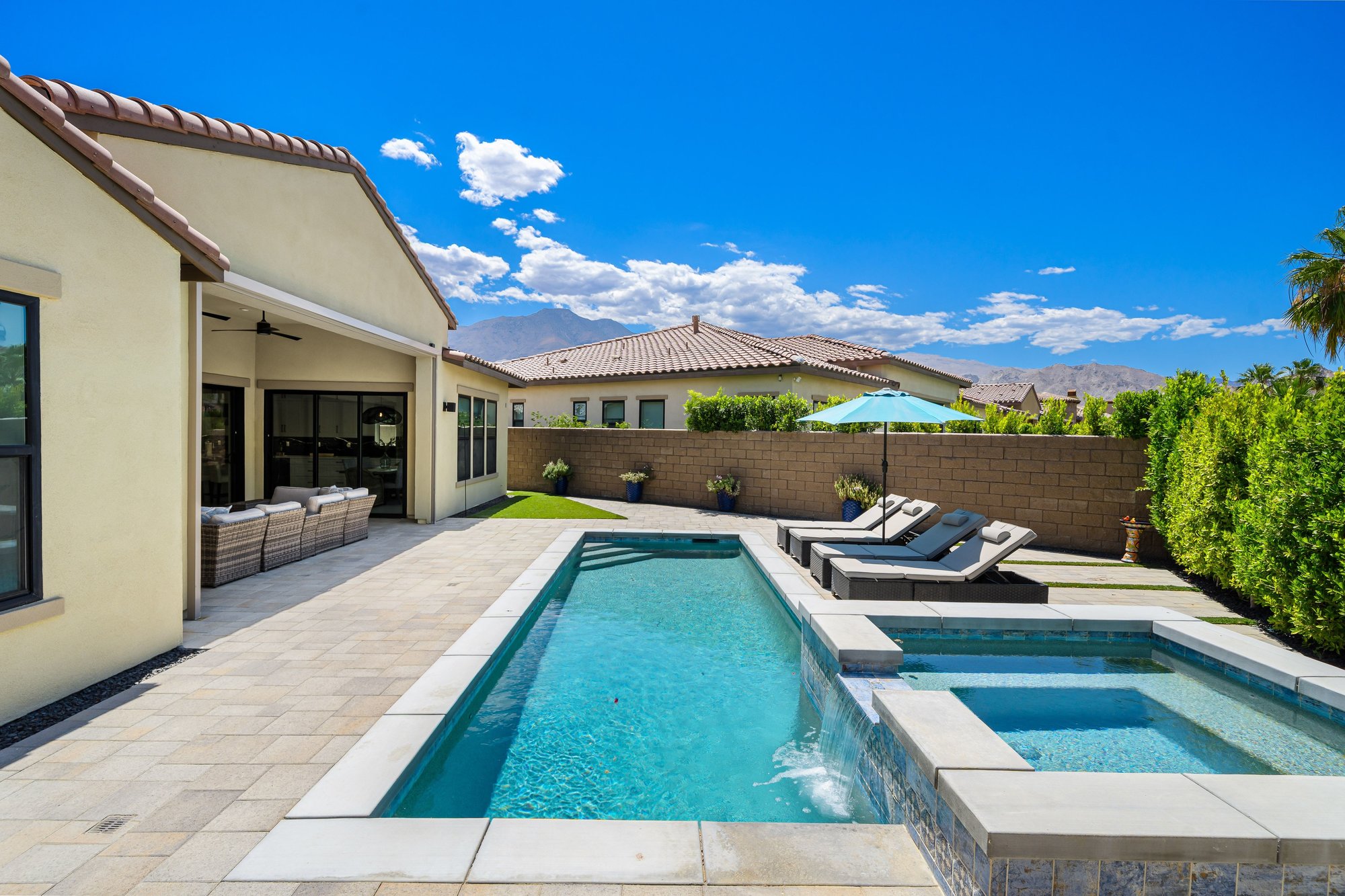  Sunsets, Mountain Views & Resort-Style Living Await - 物件實景