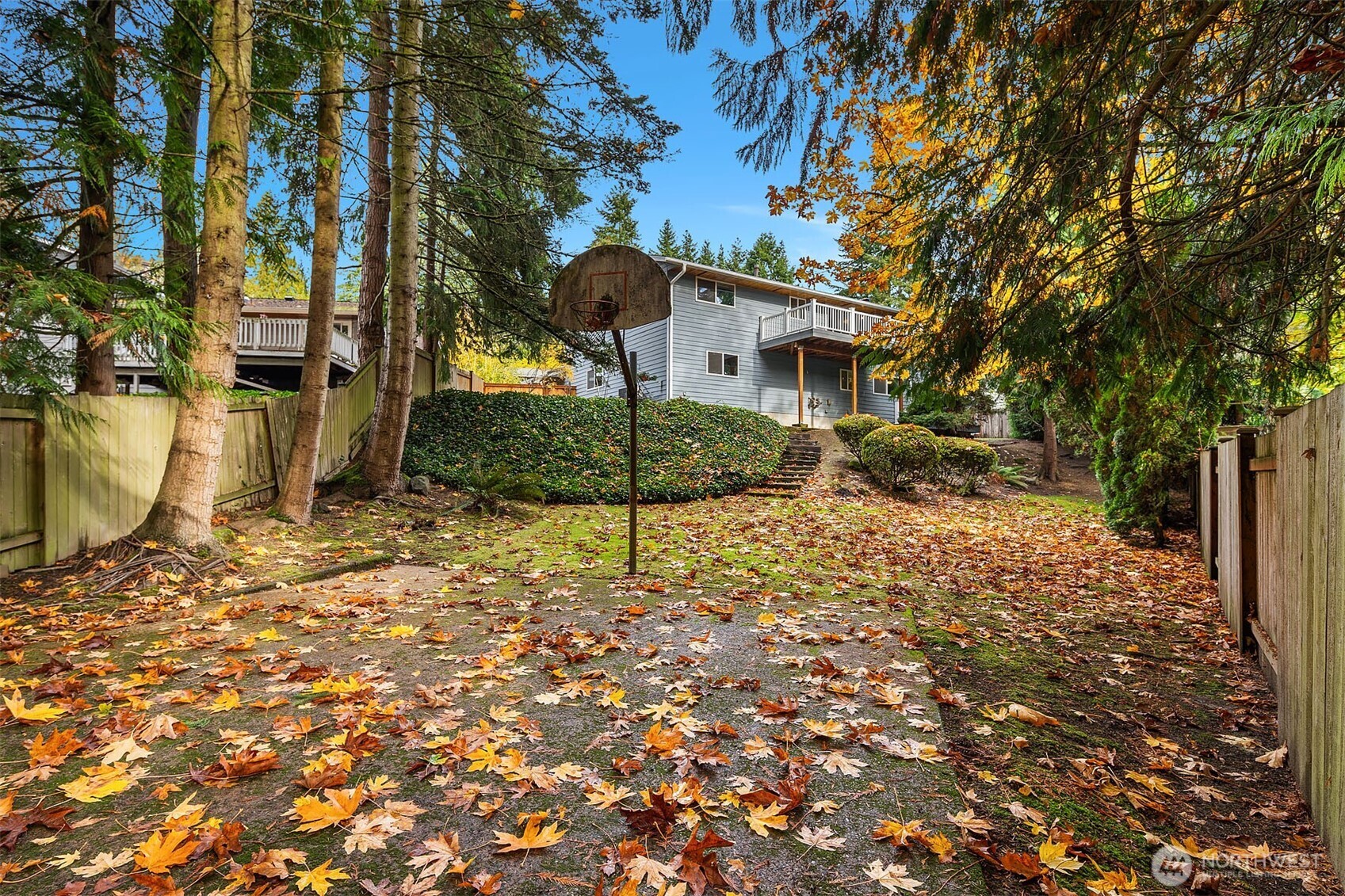 Redmond, Washington, 98052, United States, 3 Bedrooms Bedrooms, ,2 BathroomsBathrooms,Residential,For Sale,1990985