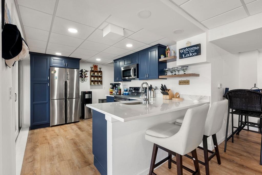 Holland, Massachusetts, 01521, United States, 3 Bedrooms Bedrooms, ,2 BathroomsBathrooms,Residential,For Sale,1864446