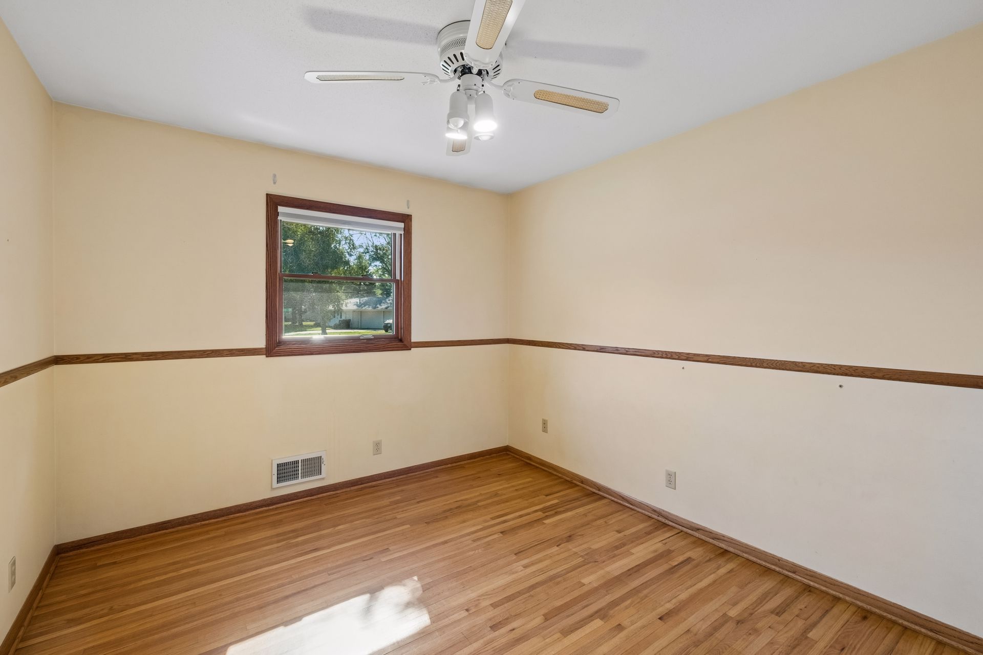  Well-Cared-For Home in the Heart of Shakopee - 物件實景