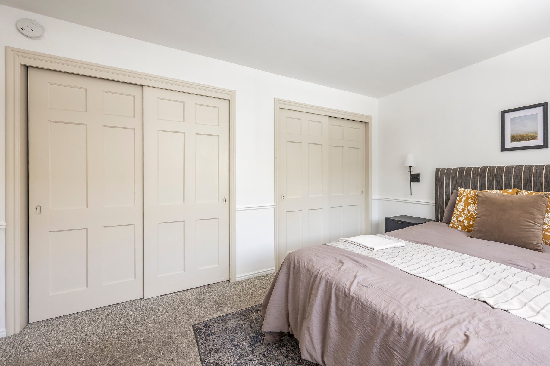  Light-Filled, Remodeled Living in the Heart of Holladay - 物件實景