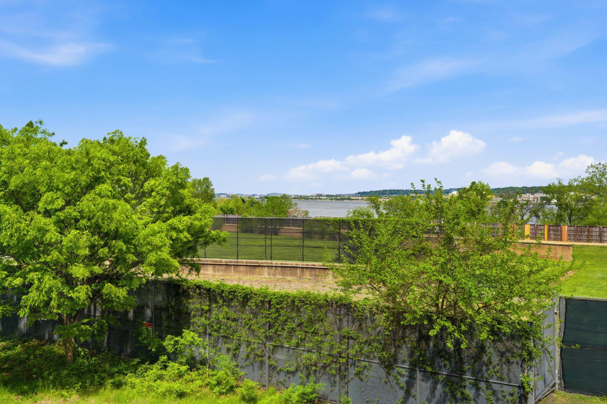  1201 N Royal Street, Alexandria, VA, 22314 - 物件實景