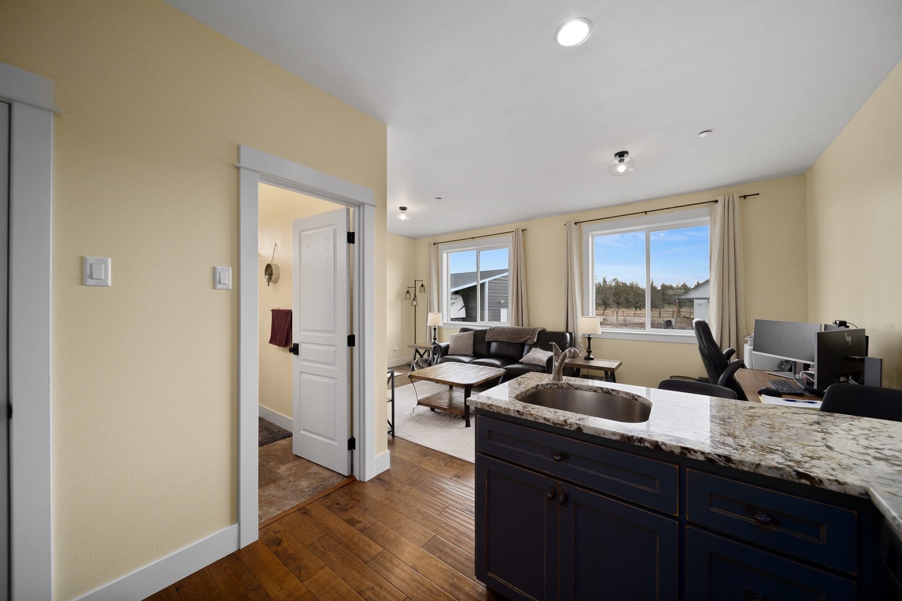  8933 NW Elizabeth Way Prineville, OR 97754 - 物件實景