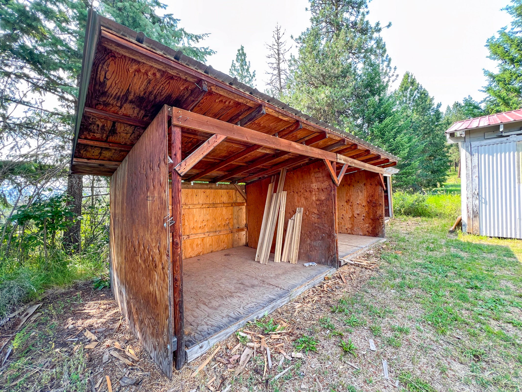 Colville, Washington, 99114, United States, 3 Bedrooms Bedrooms, ,2 BathroomsBathrooms,Residential,For Sale,1928026
