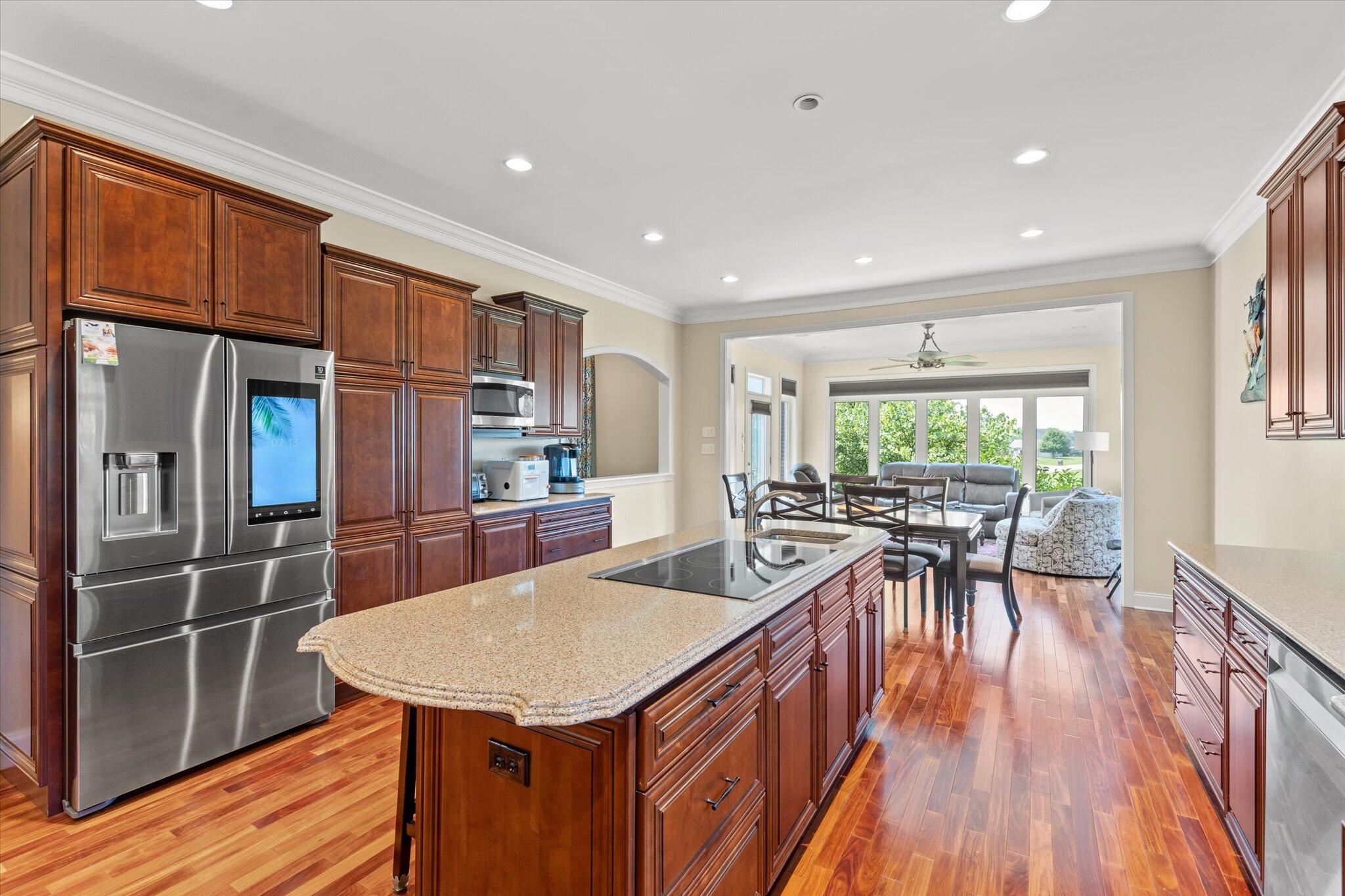 Georgetown, Kentucky, 40324, United States, 6 Bedrooms Bedrooms, ,4 BathroomsBathrooms,Residential,For Sale,1874410