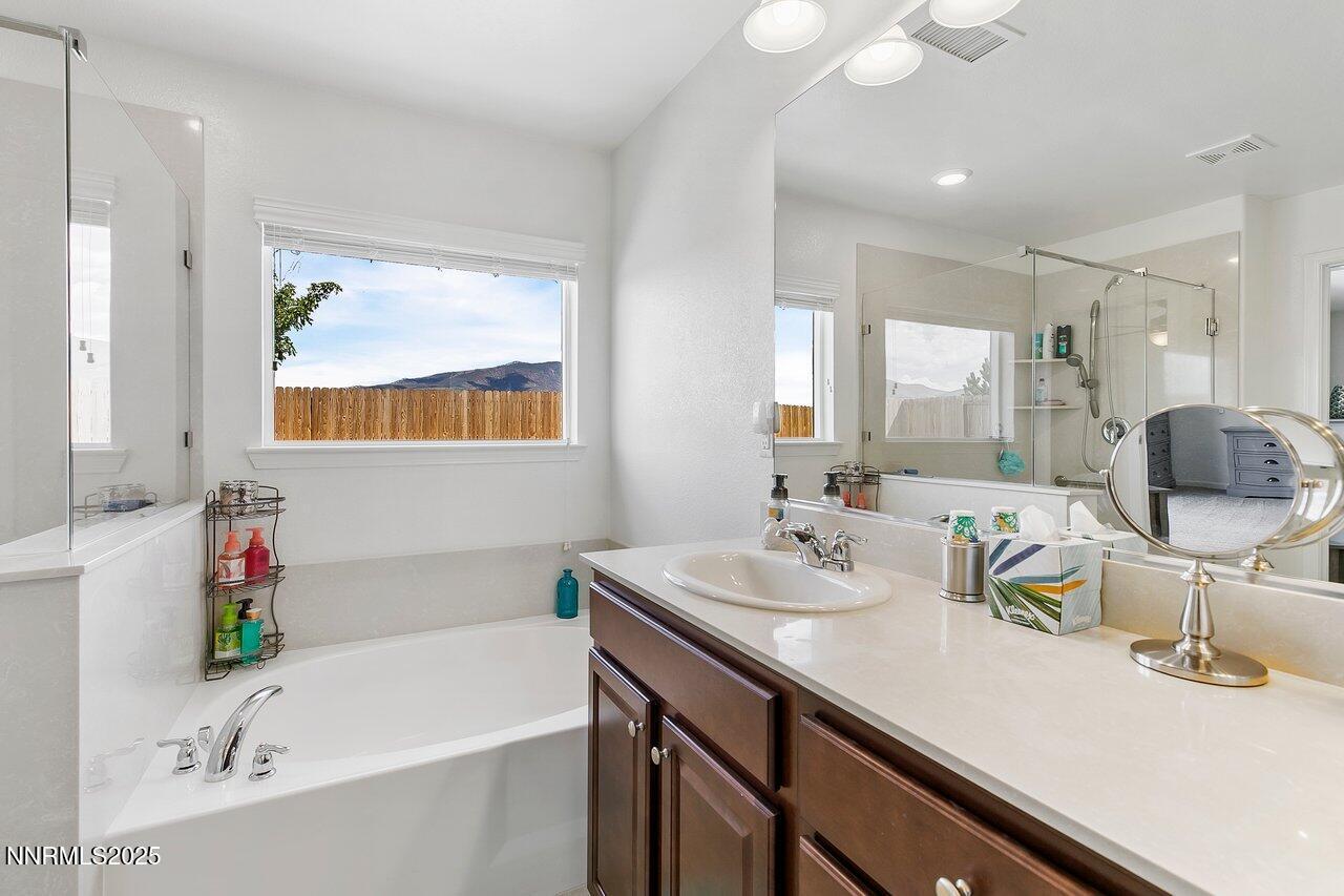 Dayton, Nevada, 89403, United States, 4 Bedrooms Bedrooms, ,3 BathroomsBathrooms,Residential,For Sale,1918267