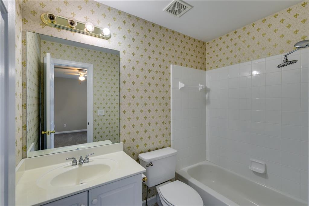 Atlanta, Georgia, 30350, United States, 6 Bedrooms Bedrooms, ,5 BathroomsBathrooms,Residential,For Sale,1900551
