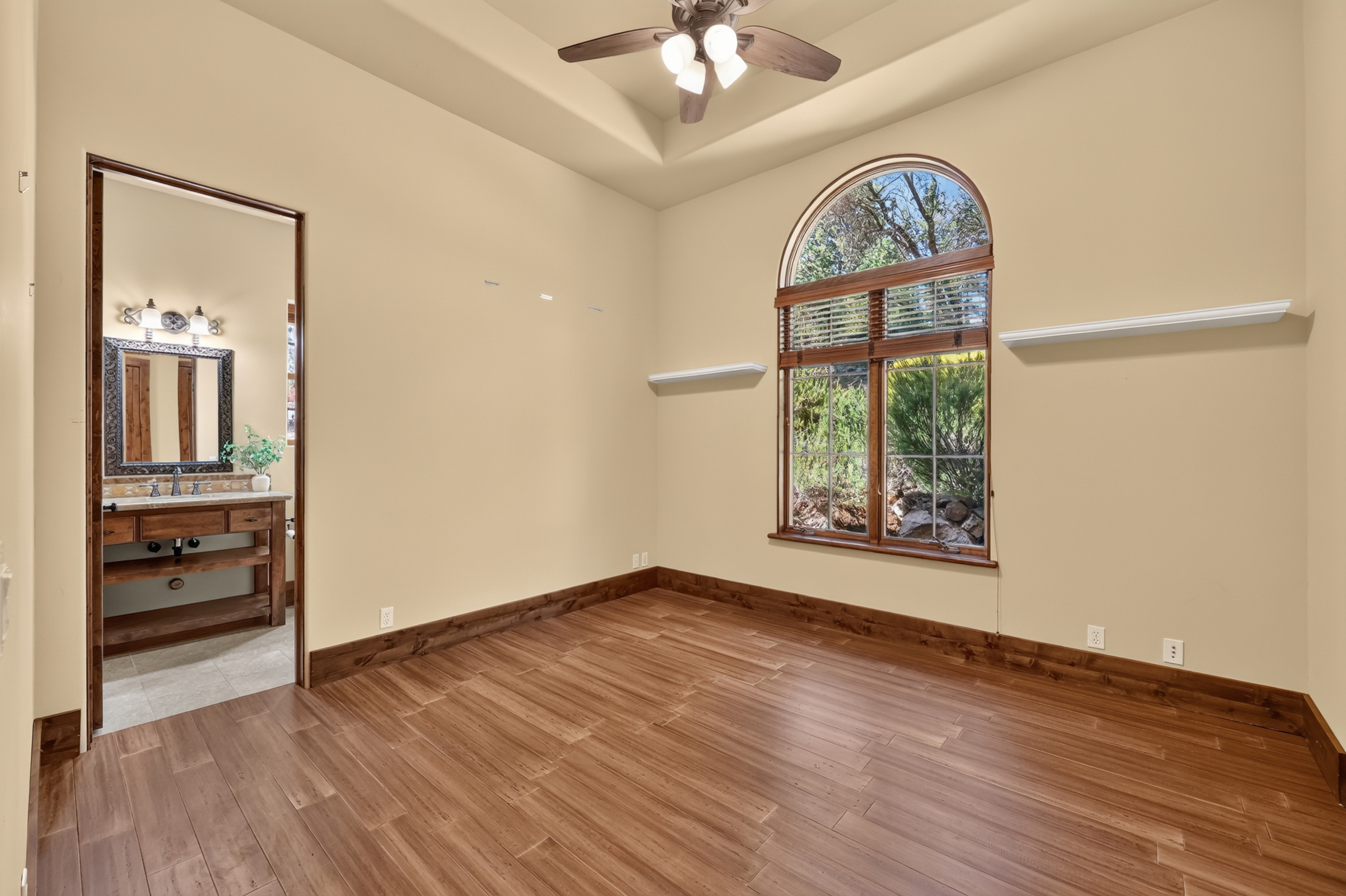  16279 Winchester Club Drive, Meadow Vista, CA 95722 - 物件實景