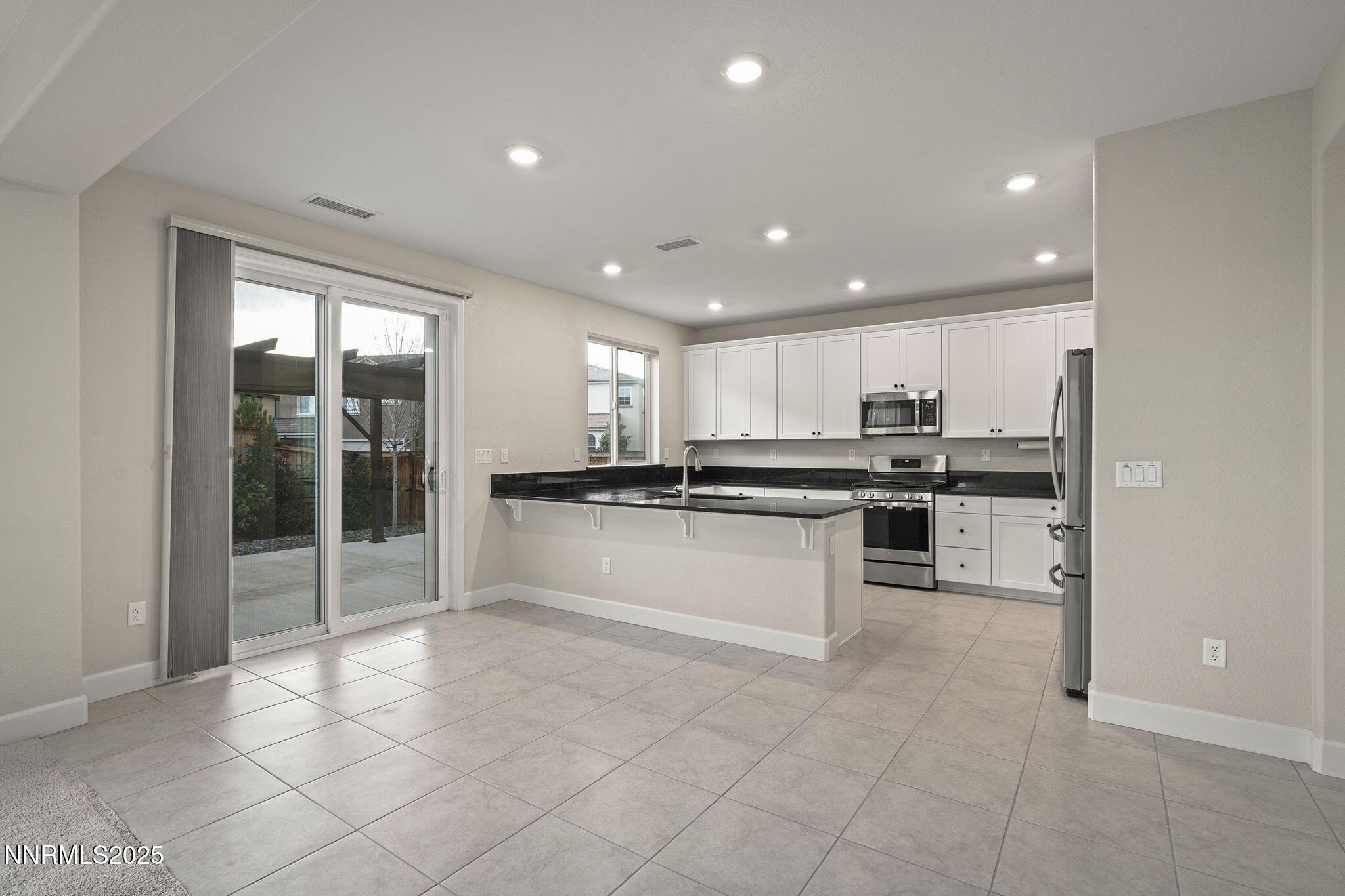 Sparks, Nevada, 89436, United States, 4 Bedrooms Bedrooms, ,3 BathroomsBathrooms,Residential,For Sale,1987586