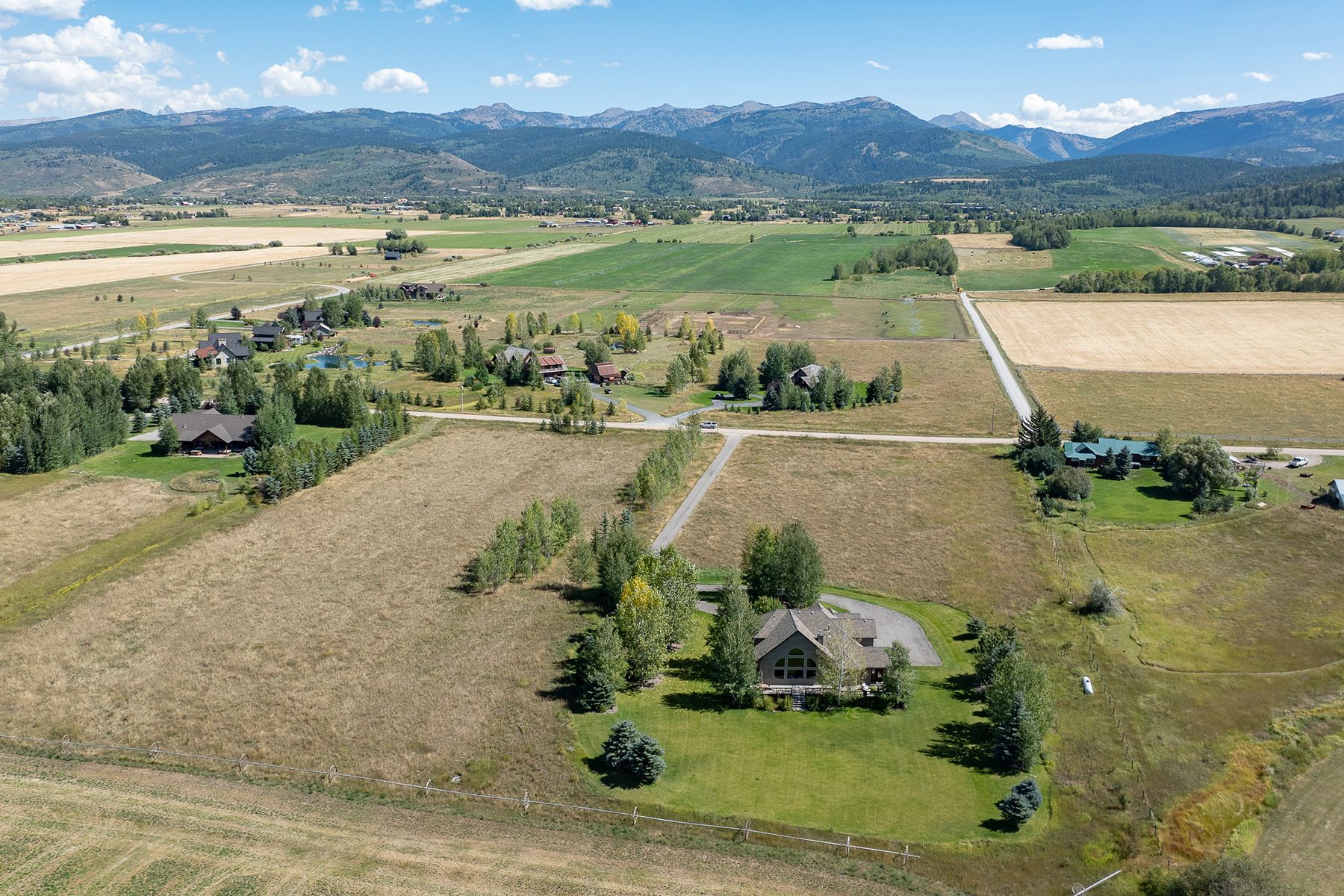  Smith Canyon Ranches Home - 物件實景