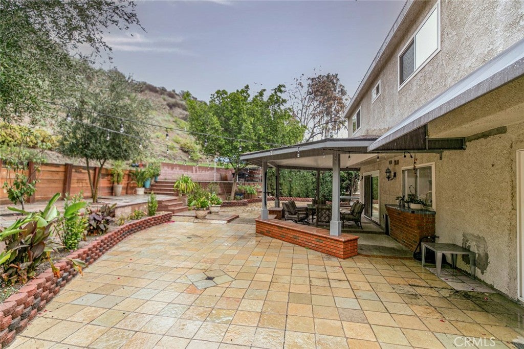 Granada Hills, California, 91344, United States, 4 Bedrooms Bedrooms, ,3 BathroomsBathrooms,Residential,For Sale,1993417