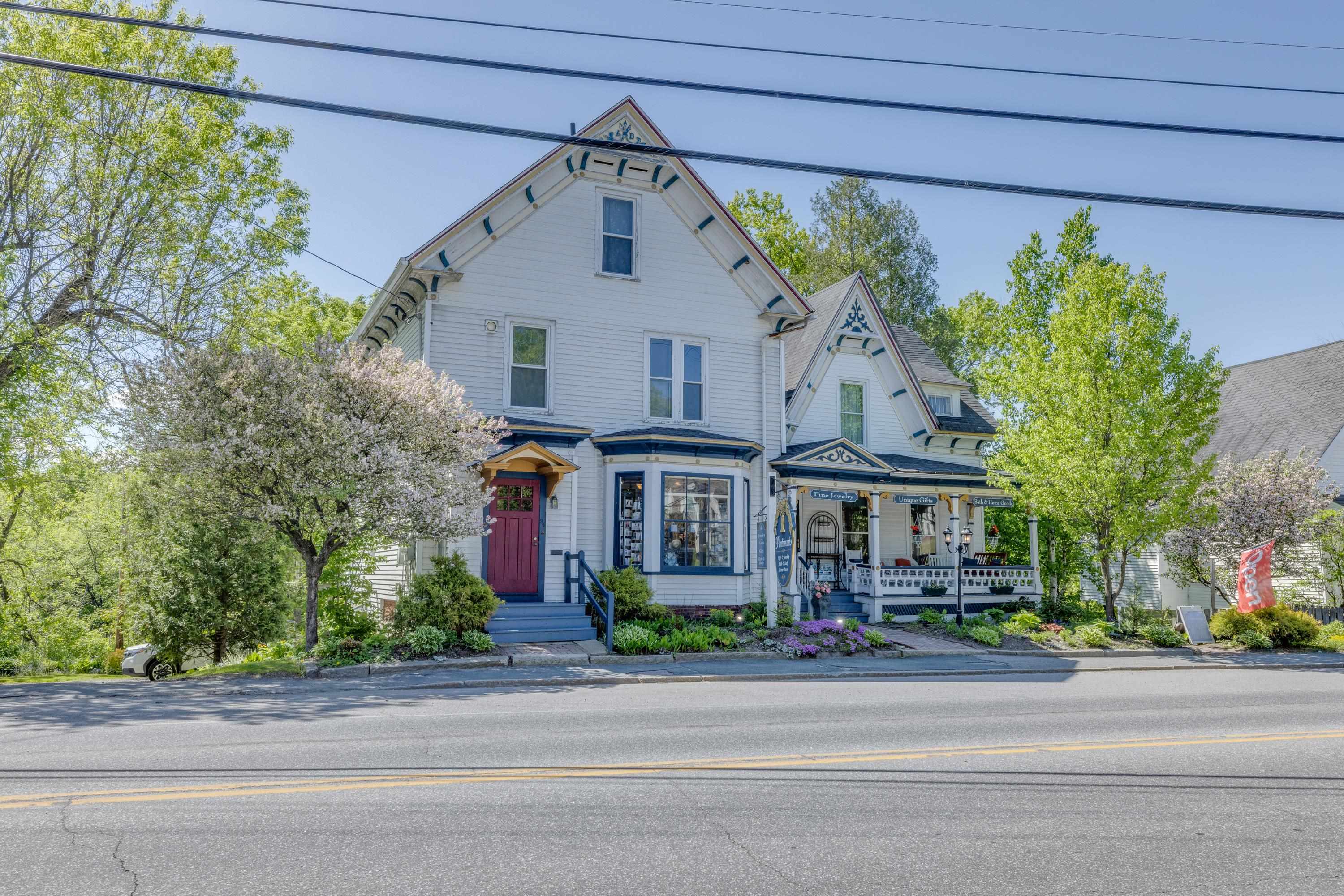 Littleton, New Hampshire, 03561, United States, 5 Bedrooms Bedrooms, ,1 BathroomBathrooms,Residential,For Sale,1856478