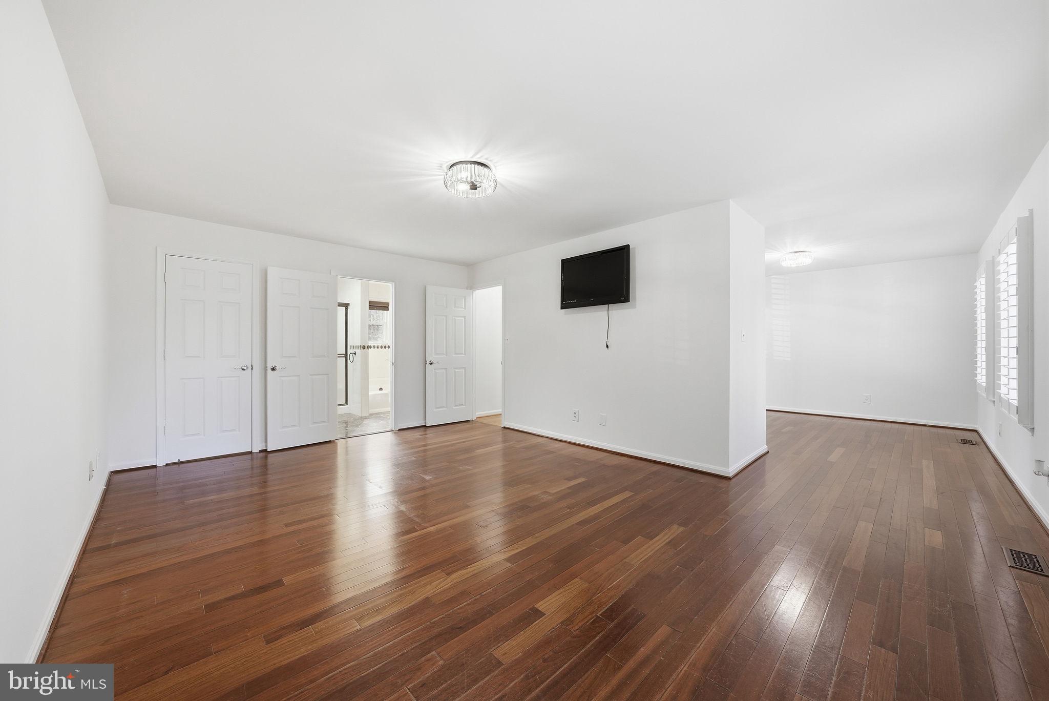 Dunkirk, Maryland, 20754, United States, 4 Bedrooms Bedrooms, ,4 BathroomsBathrooms,Residential,For Sale,1990443