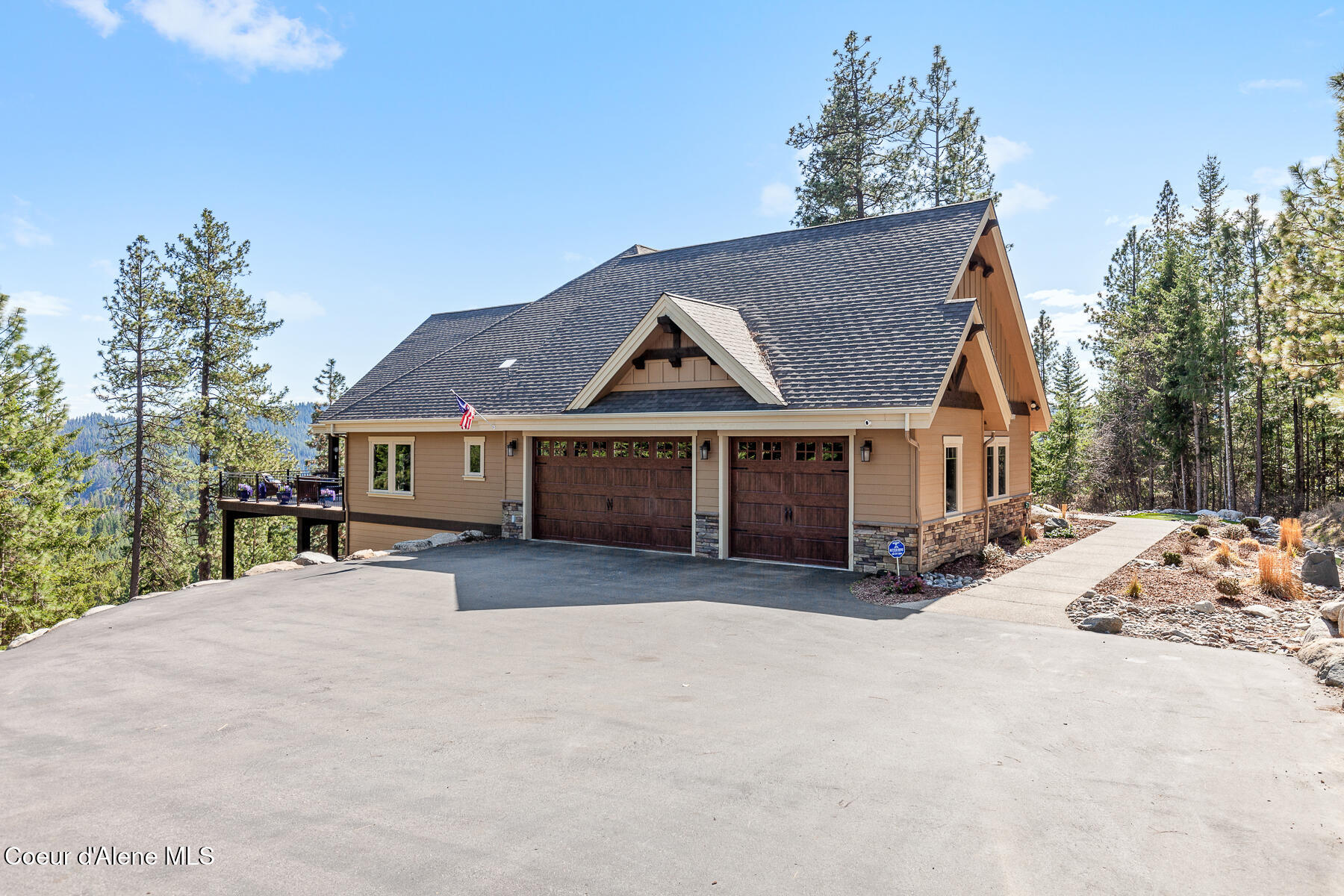 Coeur d'Alene, Idaho, 83814, United States, 5 Bedrooms Bedrooms, ,5 BathroomsBathrooms,Residential,For Sale,1763512