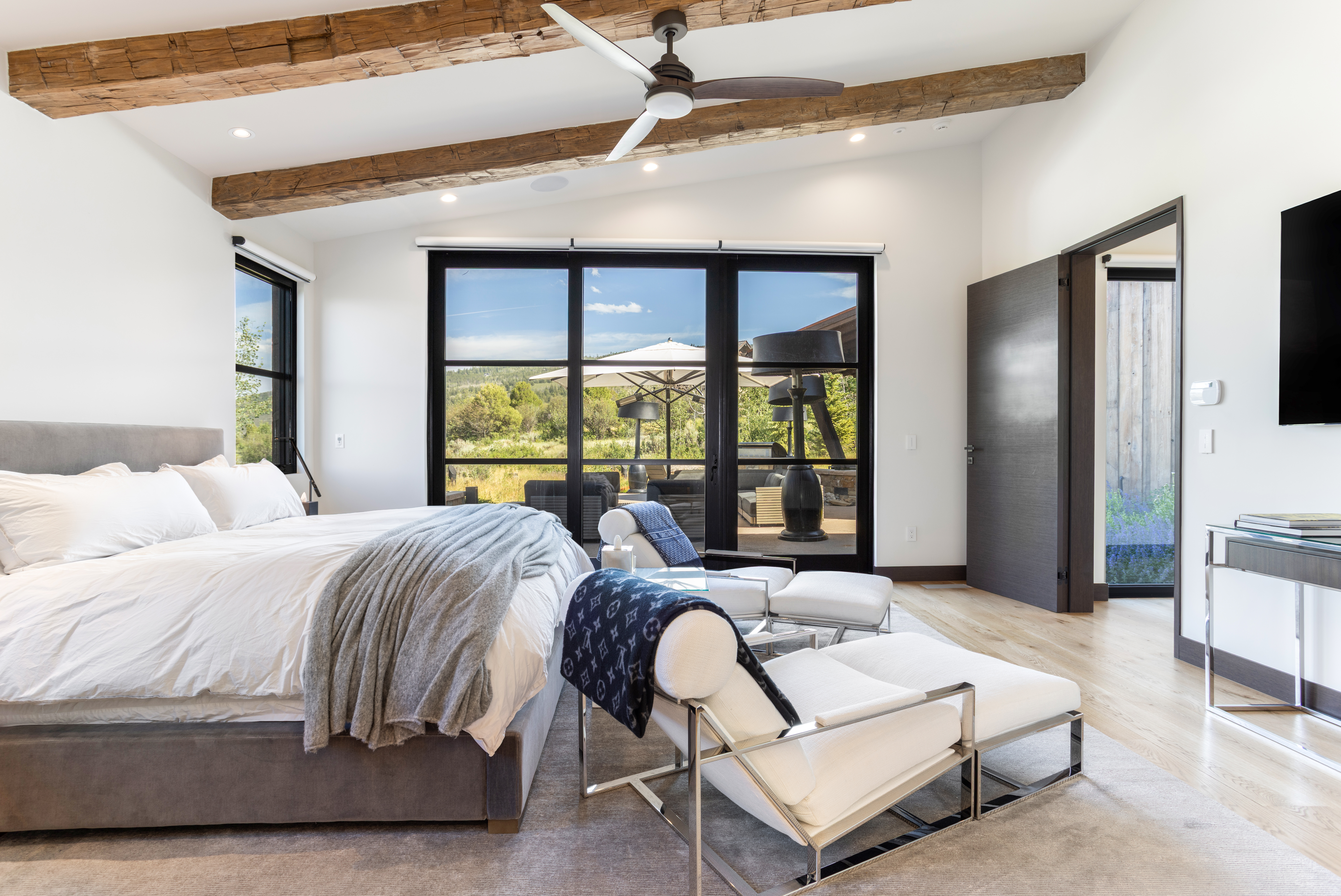  Mountain Modern Residence with Contemporary Architecture in Red Sky Ranch - 物件實景