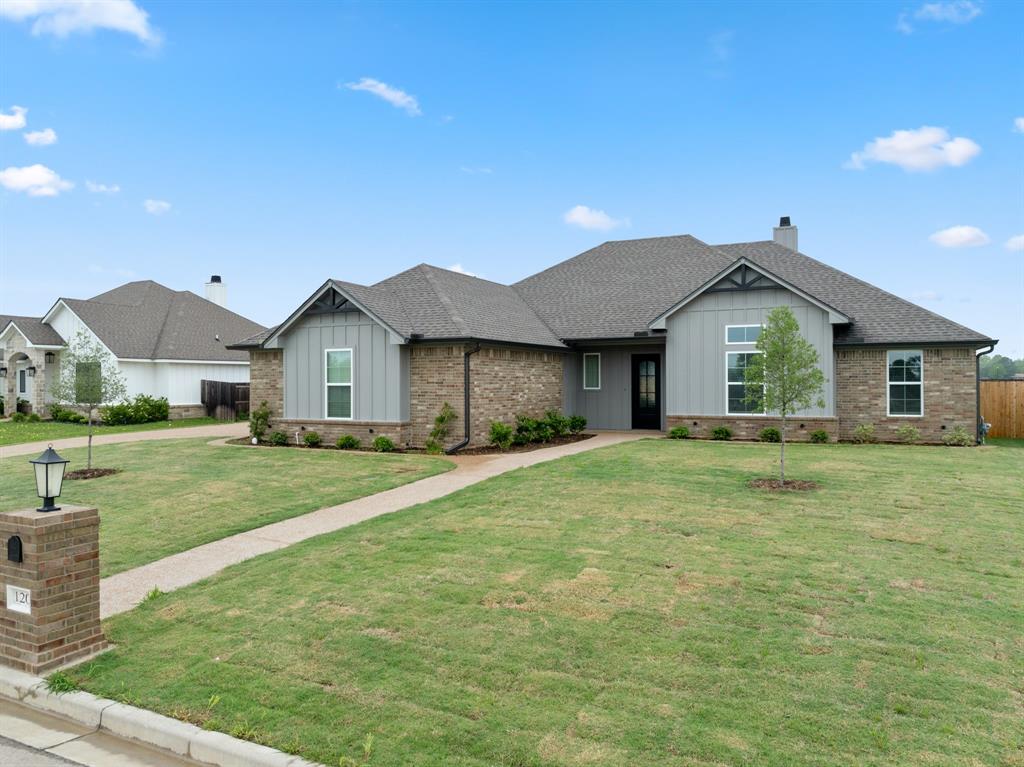 Robinson, Texas, 76706, United States, 4 Bedrooms Bedrooms, ,3 BathroomsBathrooms,Residential,For Sale,1805601