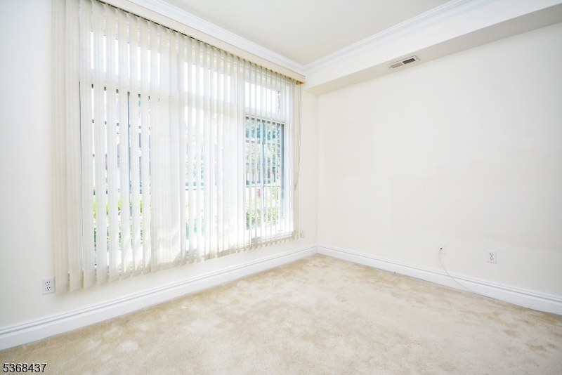 Watchung Boro, New Jersey, 07069, United States, 3 Bedrooms Bedrooms, ,3 BathroomsBathrooms,Residential,For Sale,1883486