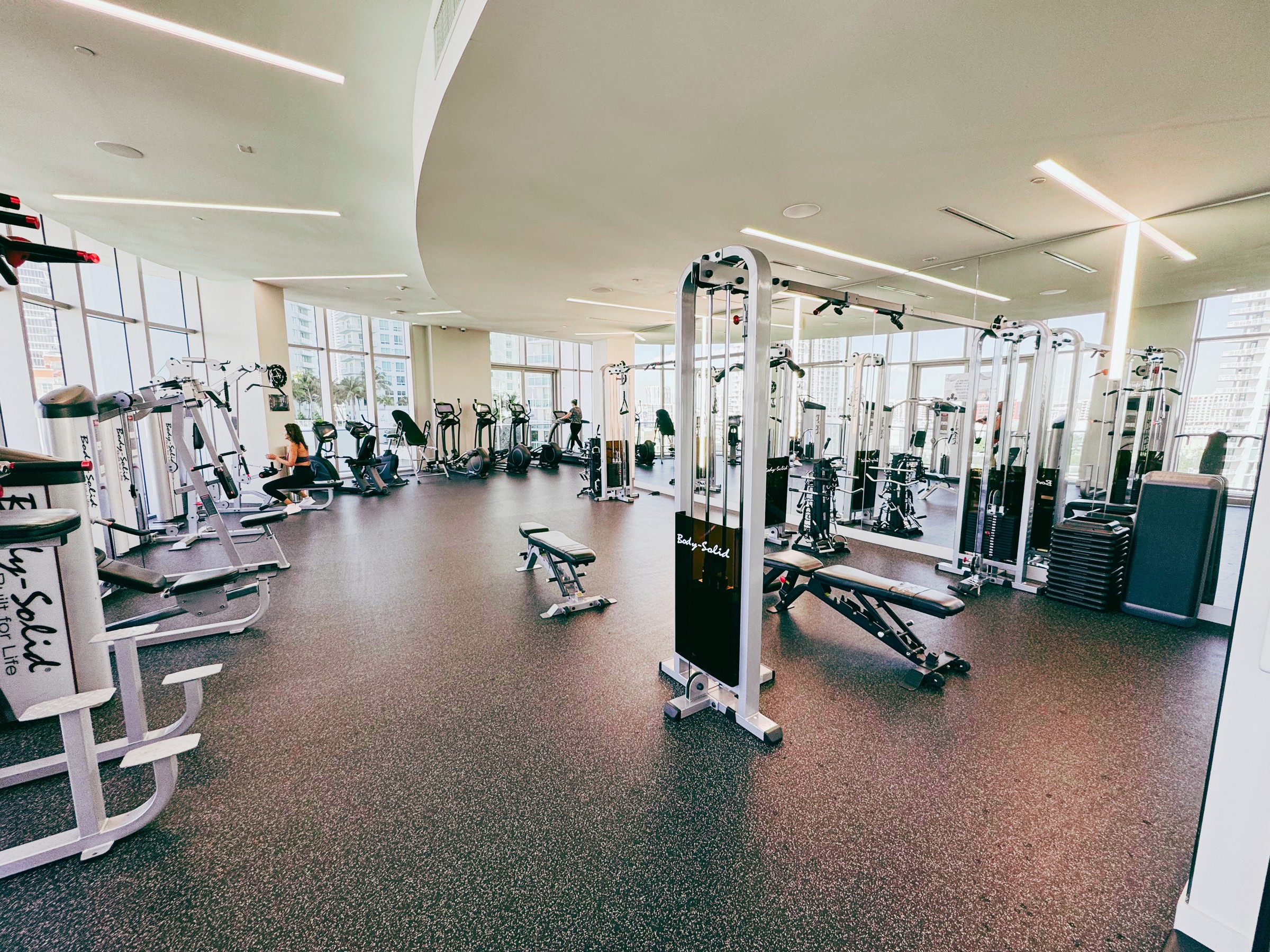  488 NE 18th St, Miami, FL, 33132 - 物件實景