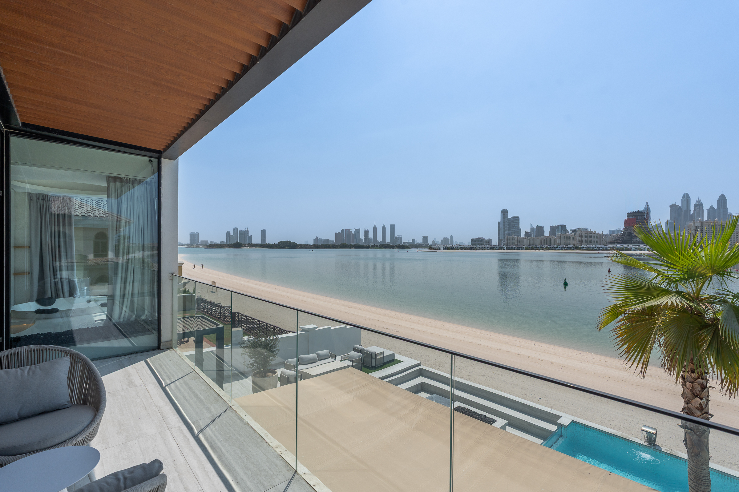  Expertly Upgraded Signature Villa on Palm Jumeirah - 物件實景