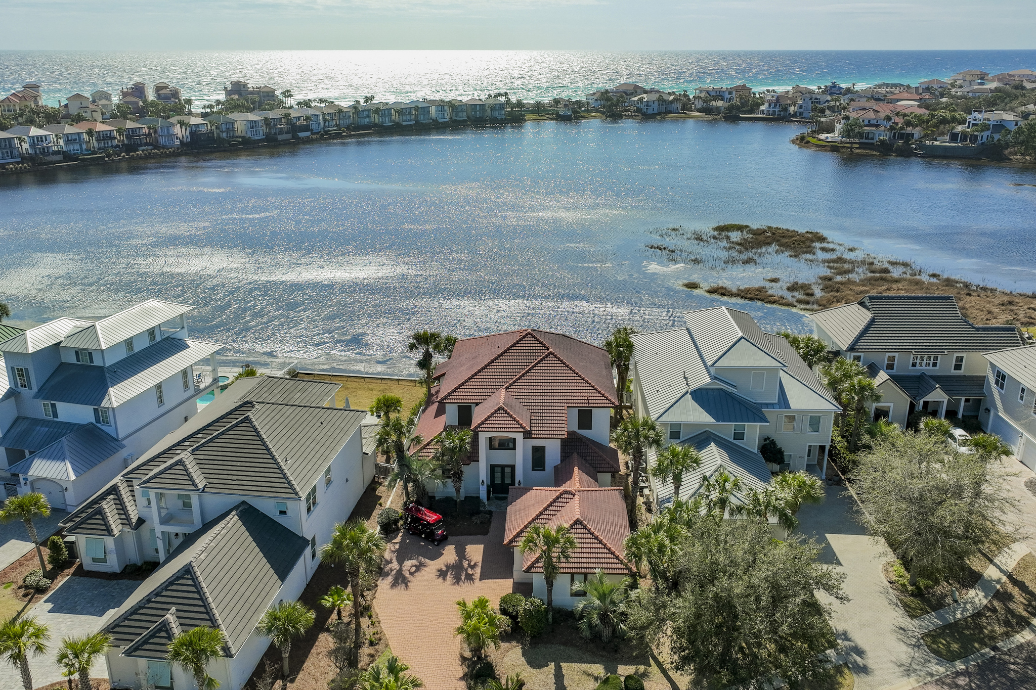  Lakefront Retreat With Pool In Destin
