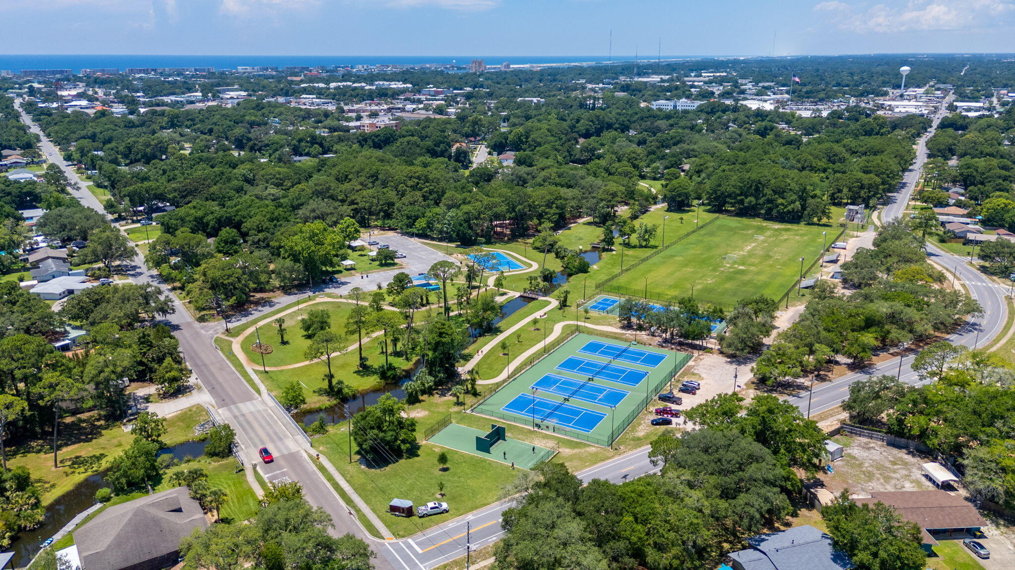 Fort Walton Beach, Florida, 32548, United States, 6 Bedrooms Bedrooms, ,3 BathroomsBathrooms,Residential,For Sale,1890001