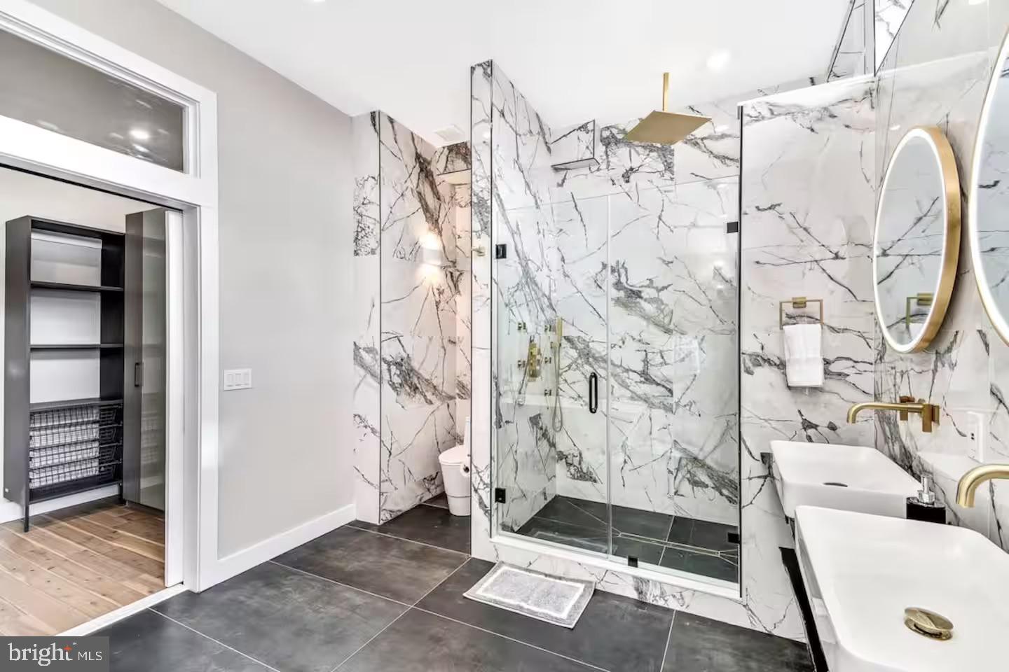Philadelphia, Pennsylvania, 19146, United States, 4 Bedrooms Bedrooms, ,4 BathroomsBathrooms,Residential,For Sale,1877364