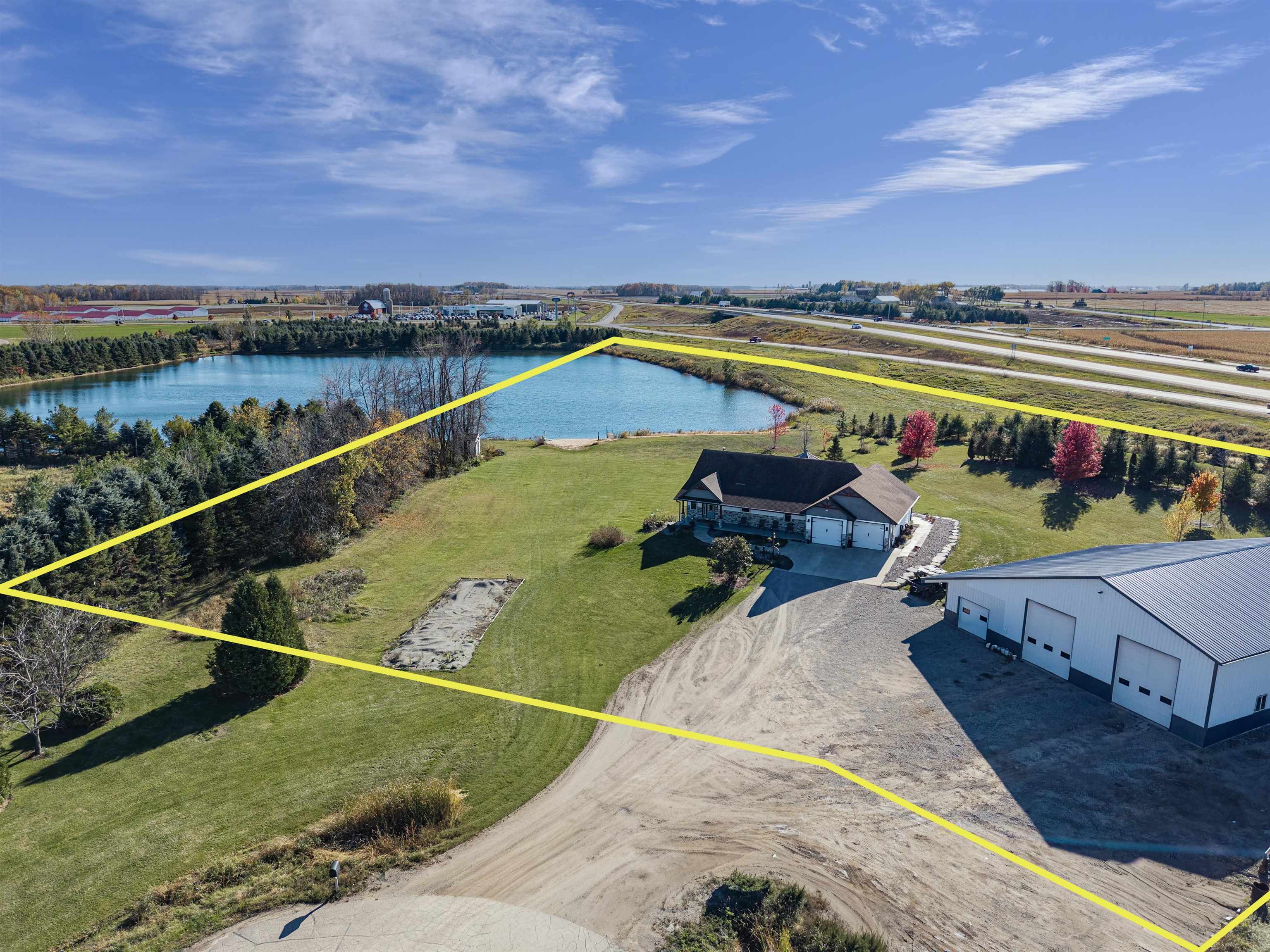 Pulaski, Wisconsin, 54162, United States, 3 Bedrooms Bedrooms, ,3 BathroomsBathrooms,Residential,For Sale,1975627