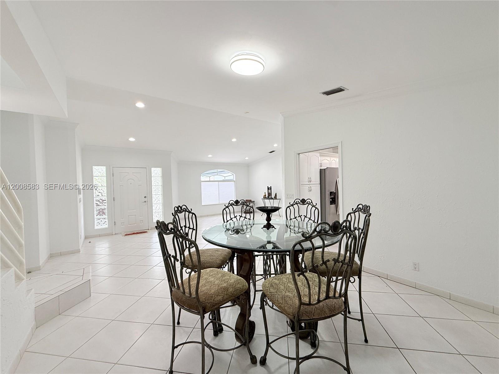 Miami, Florida, 33175, United States, 5 Bedrooms Bedrooms, ,3 BathroomsBathrooms,Residential,For Sale,2040426