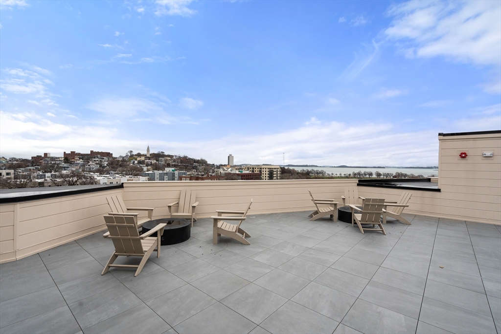 Boston, Massachusetts, 02127, United States, 2 Bedrooms Bedrooms, ,2 BathroomsBathrooms,Residential,For Sale,1901833
