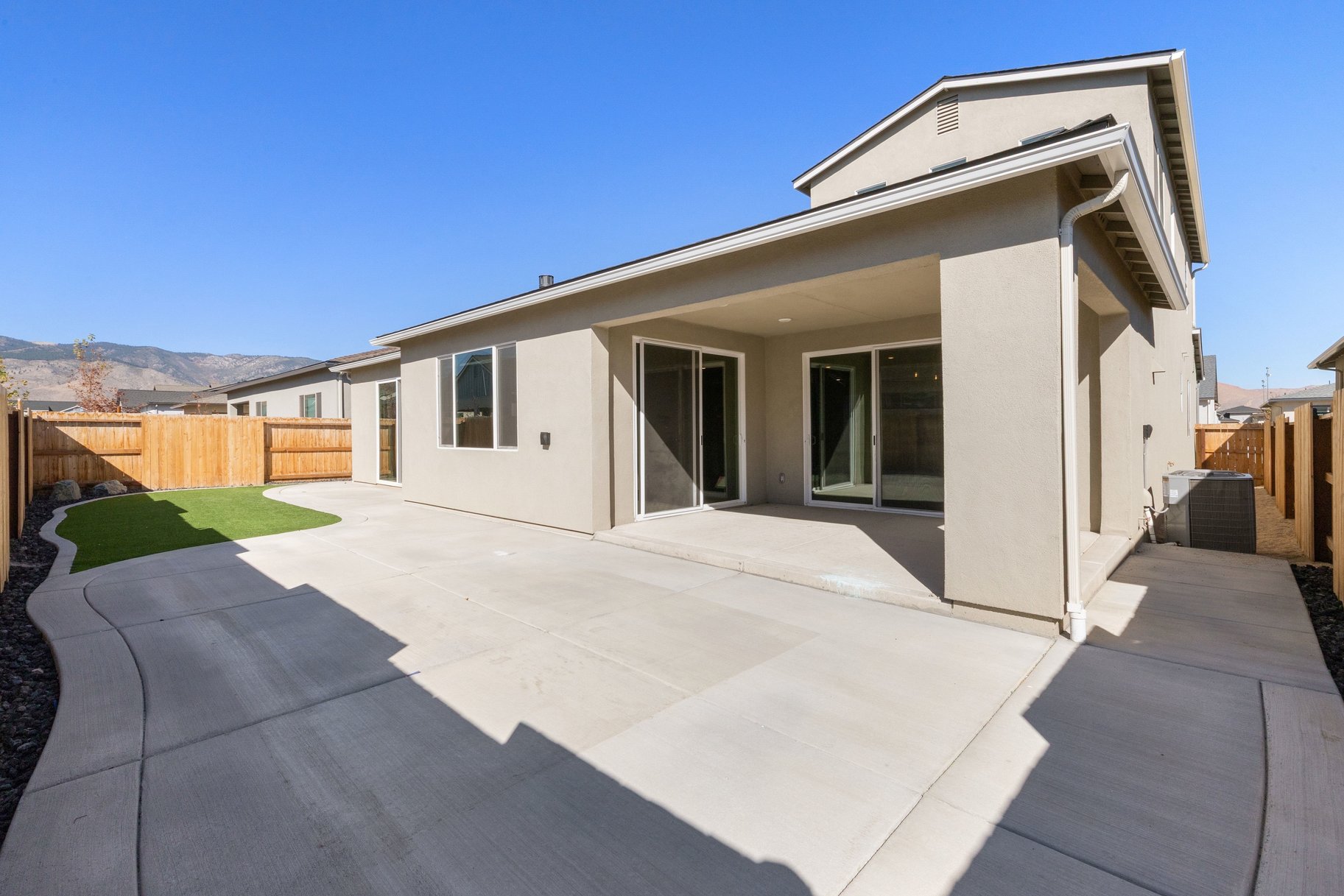  Beyond Builder Standard: Elevated Design, Flexible Living, Mountain Views - 物件實景