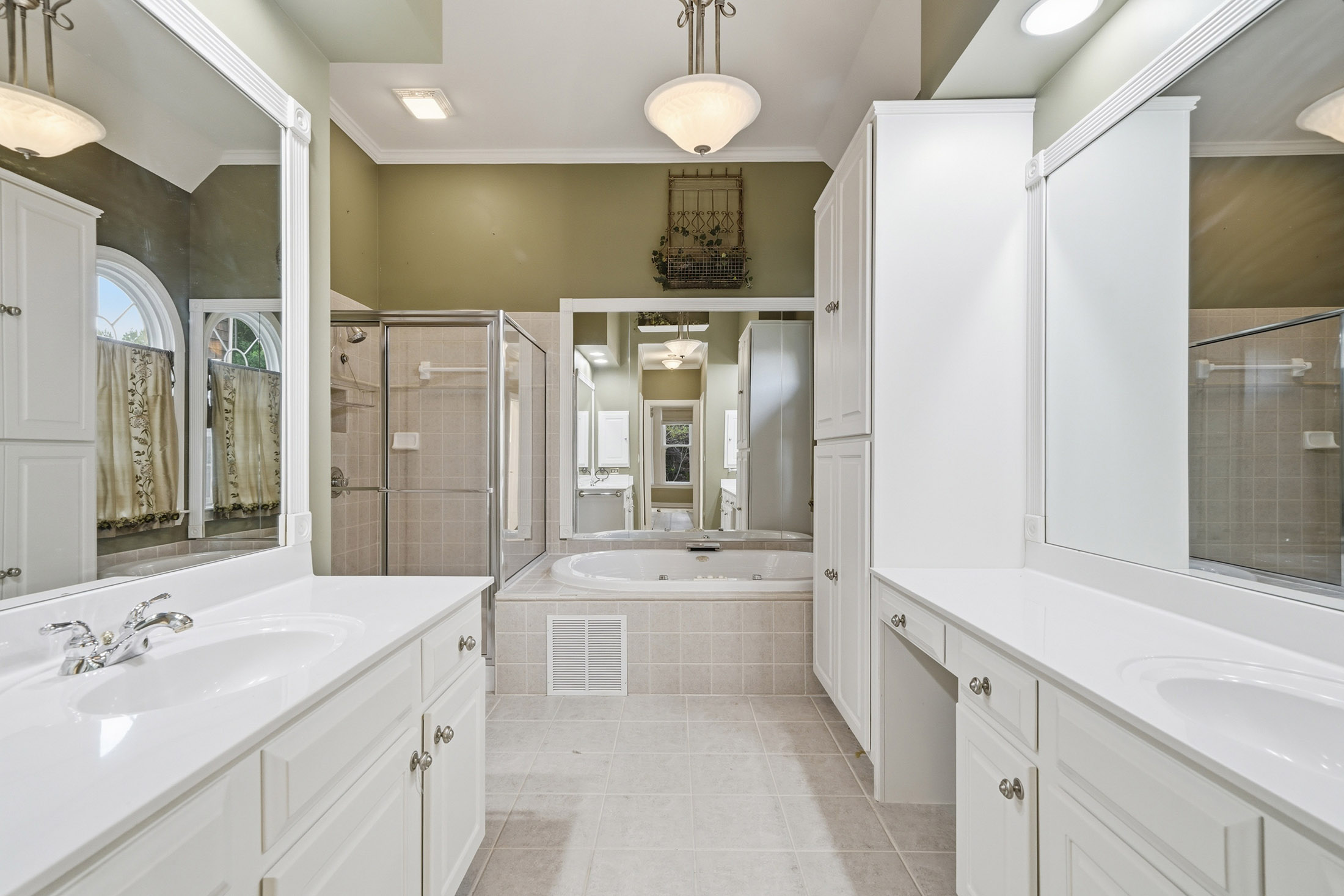  Bright and Beautiful Traditional in Smyrna - 物件實景