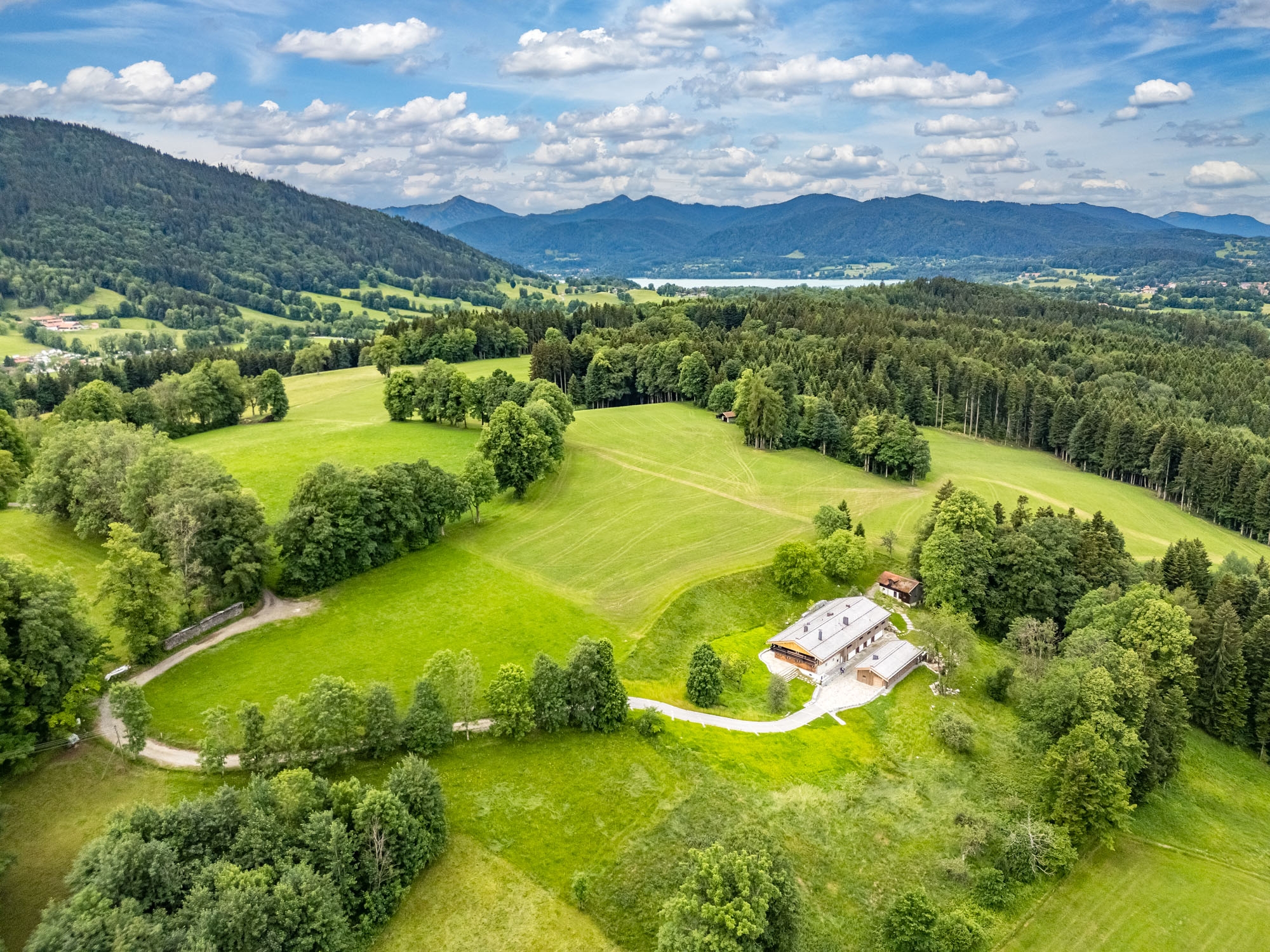  An estate for the senses - historic & modern - 物件實景