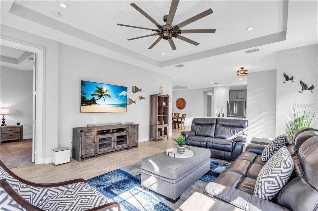 Palmetto, Florida, 34221, United States, 3 Bedrooms Bedrooms, ,2 BathroomsBathrooms,Residential,For Sale,1901922