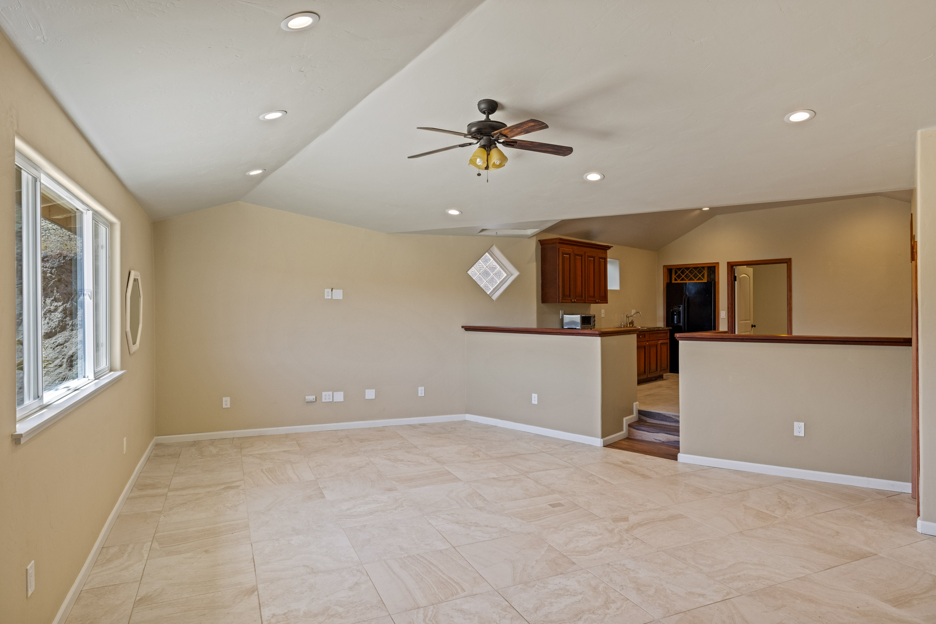  25983 High Terrace Lane, Salinas - 物件實景