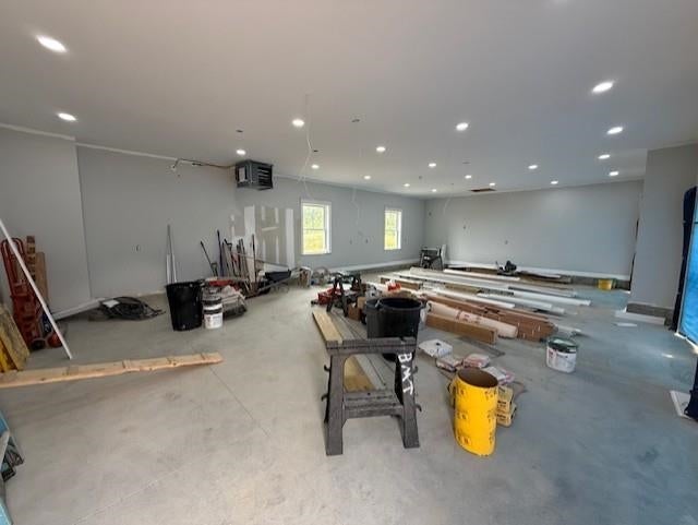Concord, New Hampshire, 03301, United States, 3 Bedrooms Bedrooms, ,1 BathroomBathrooms,Residential,For Sale,1908302